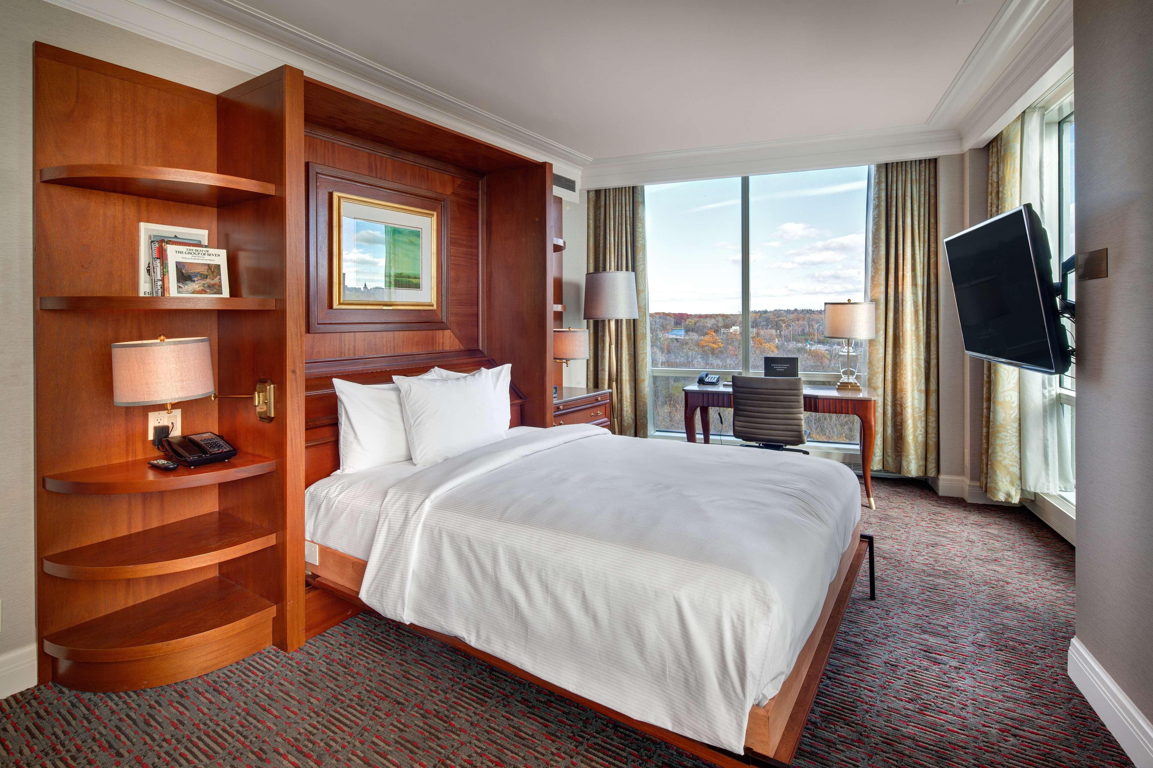 Double Queen Size Bed