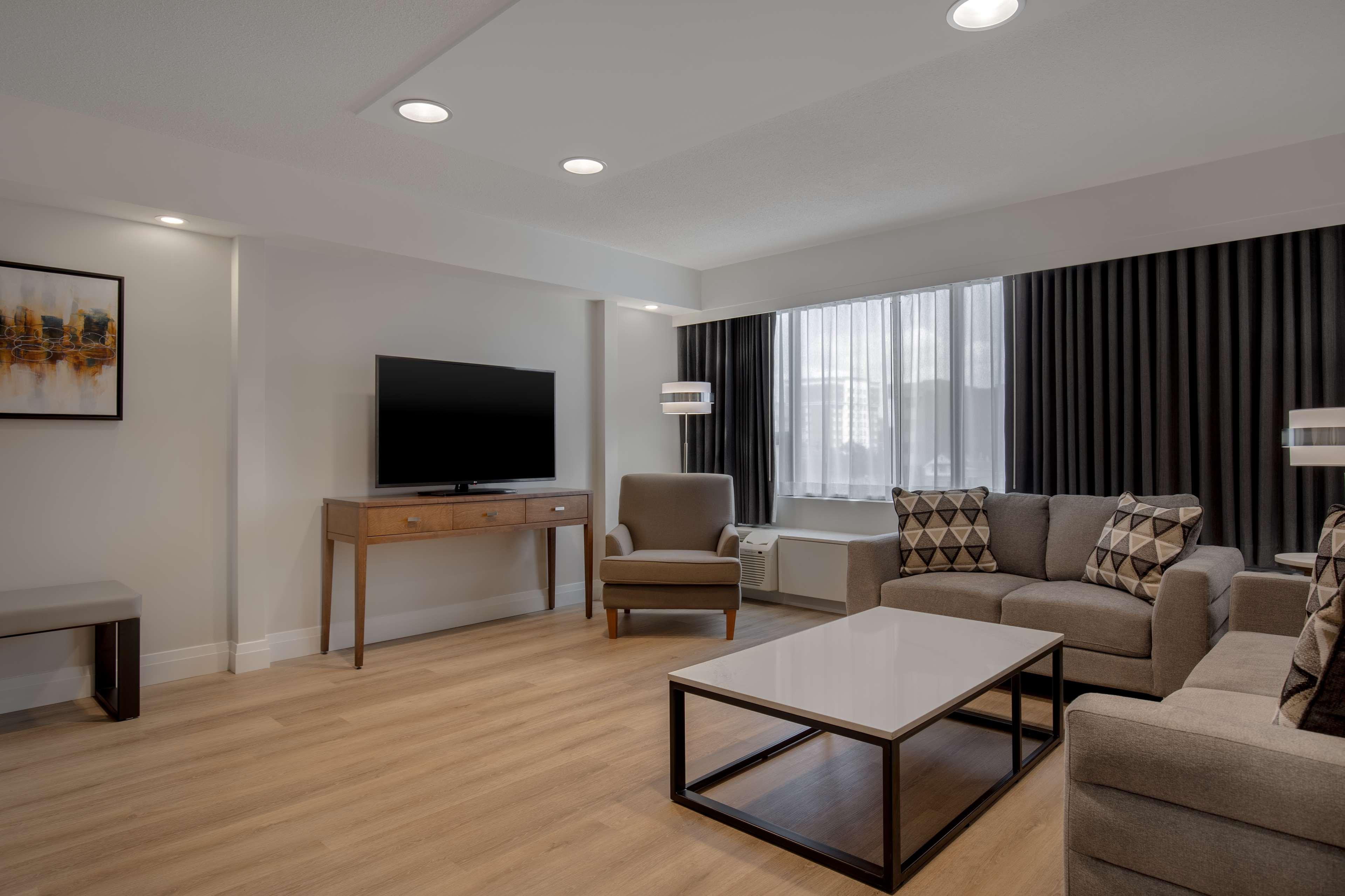 Suite Executive King Bed