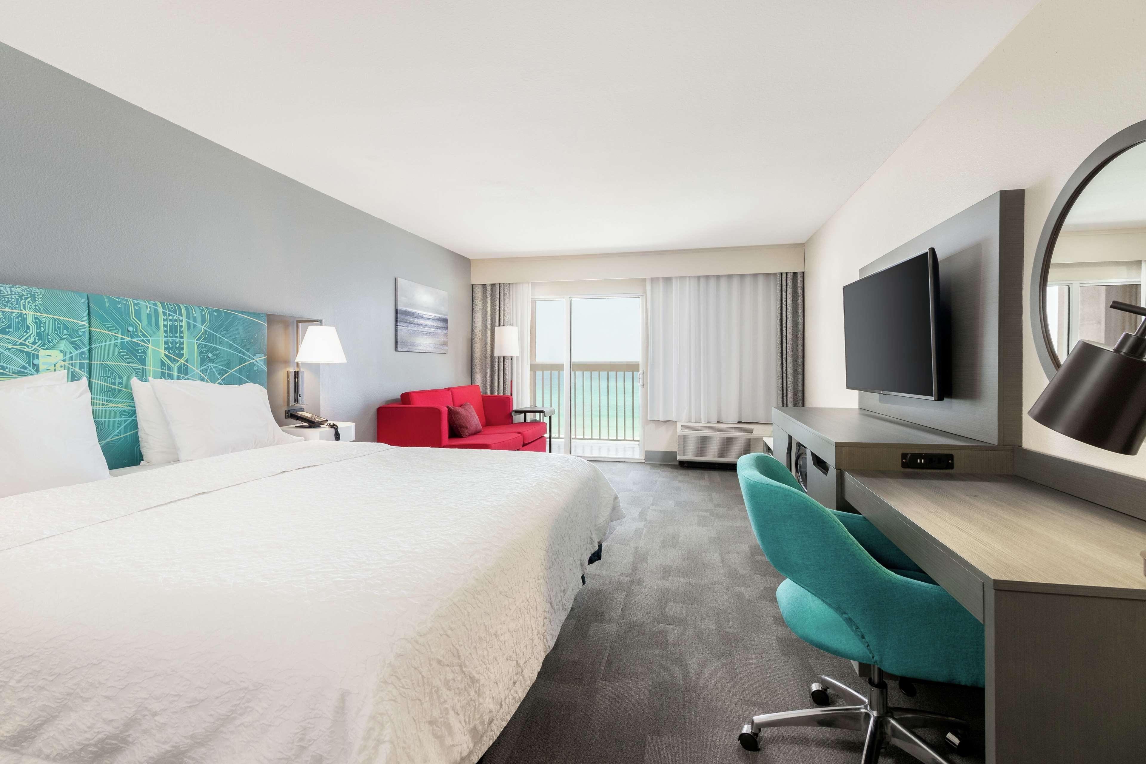 Double Ocean Front King Bed