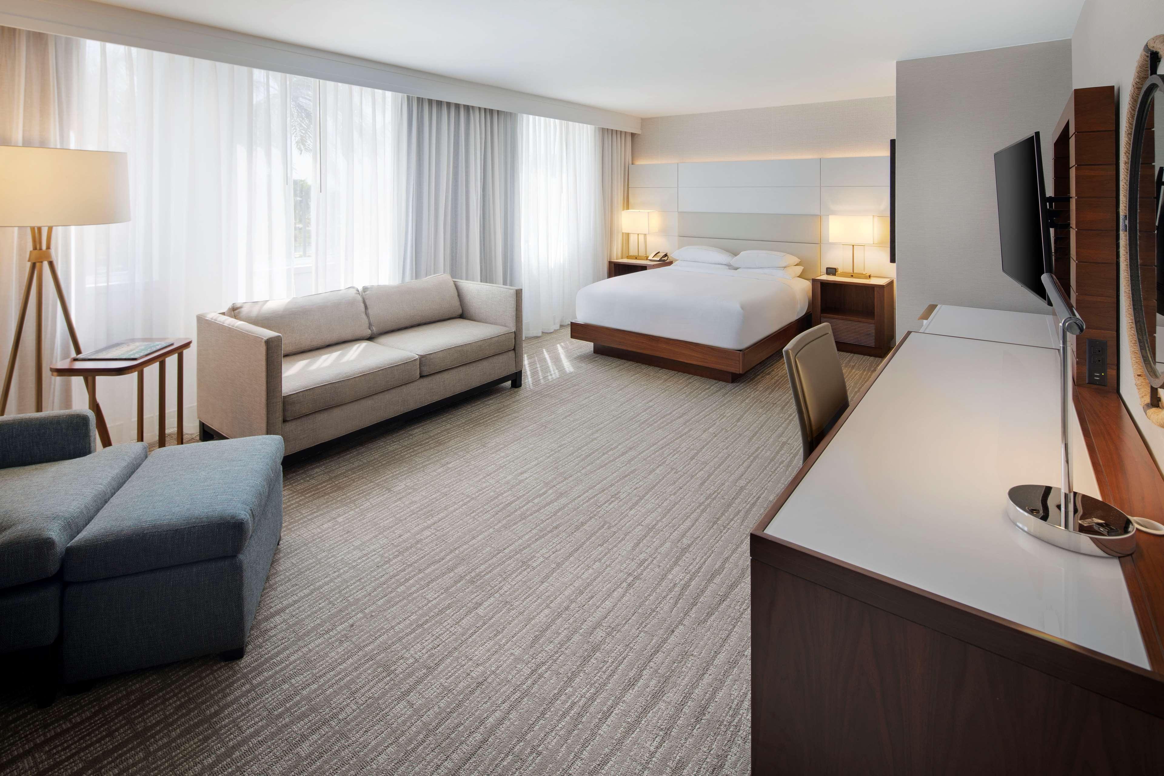 Junior Suite King Size Bed