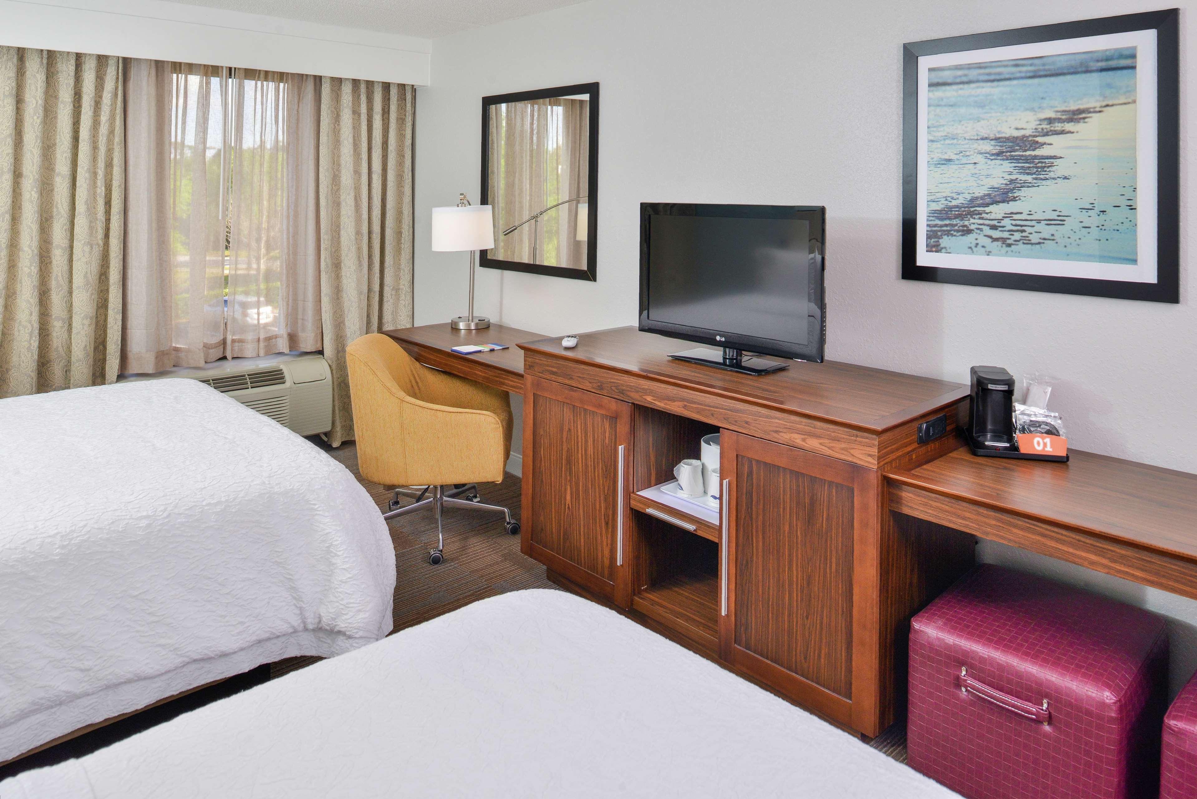 Double Two Queen Beds Non Smoking