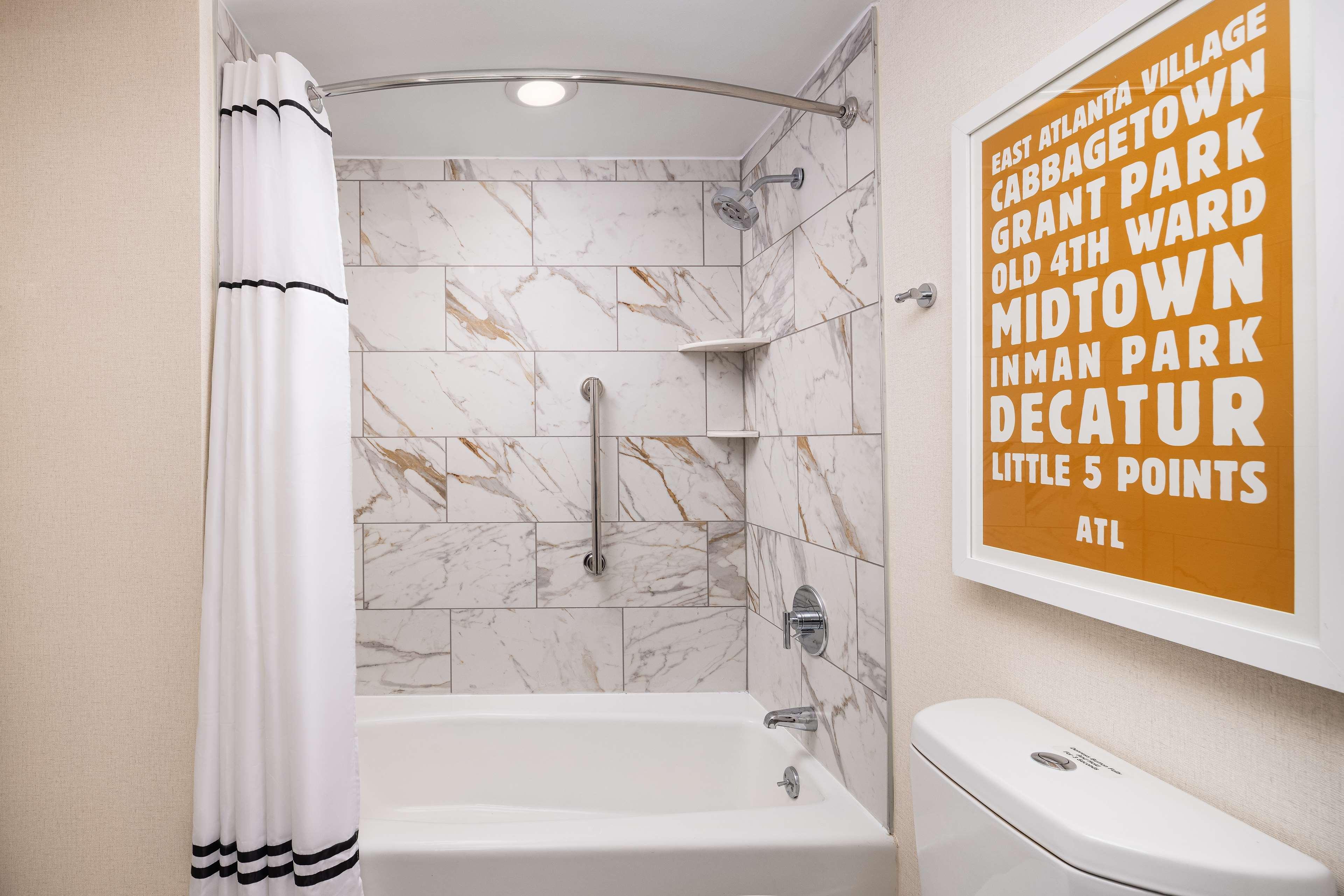 Suite Two Queen Beds