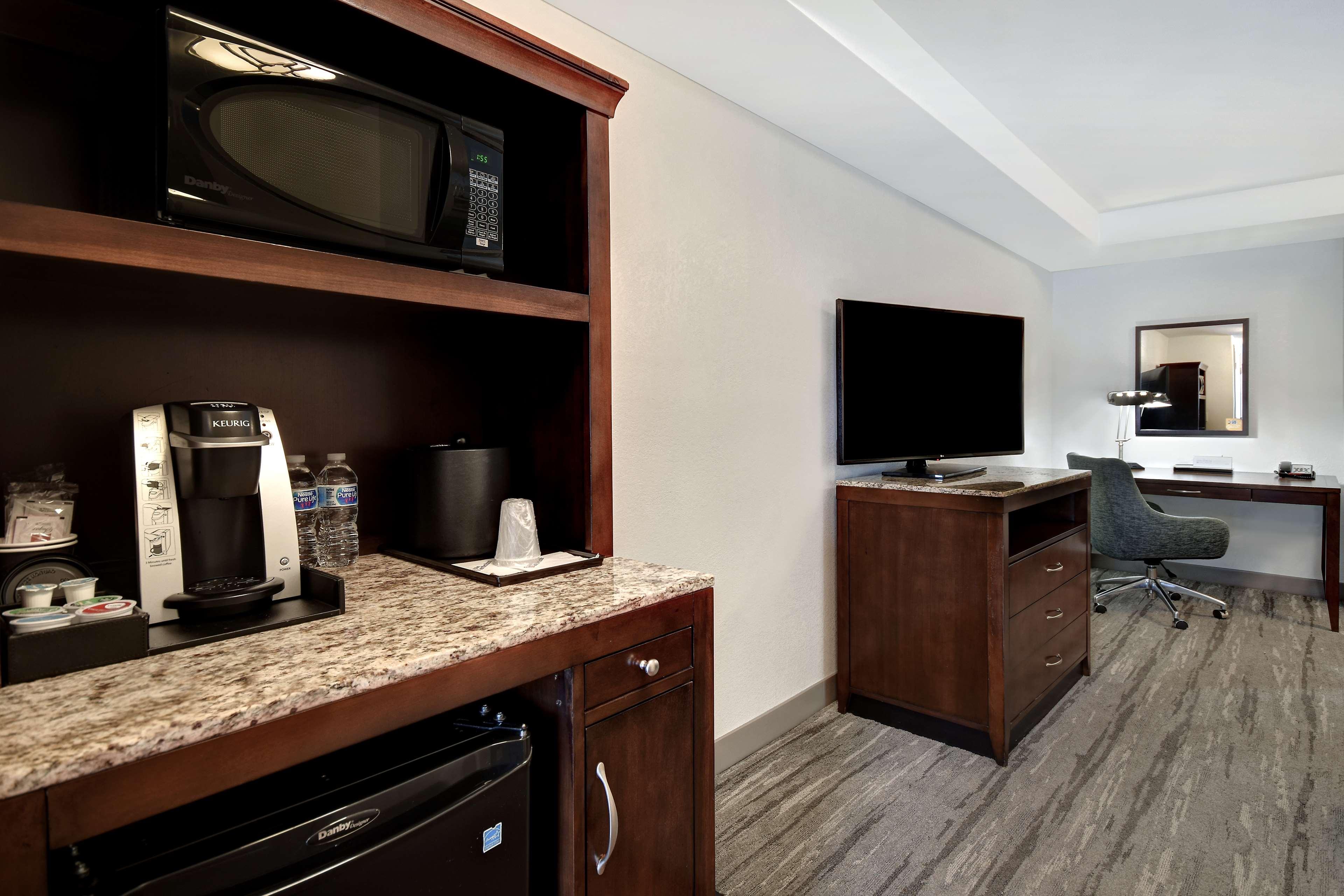 Suite King Bed One Bedroom 