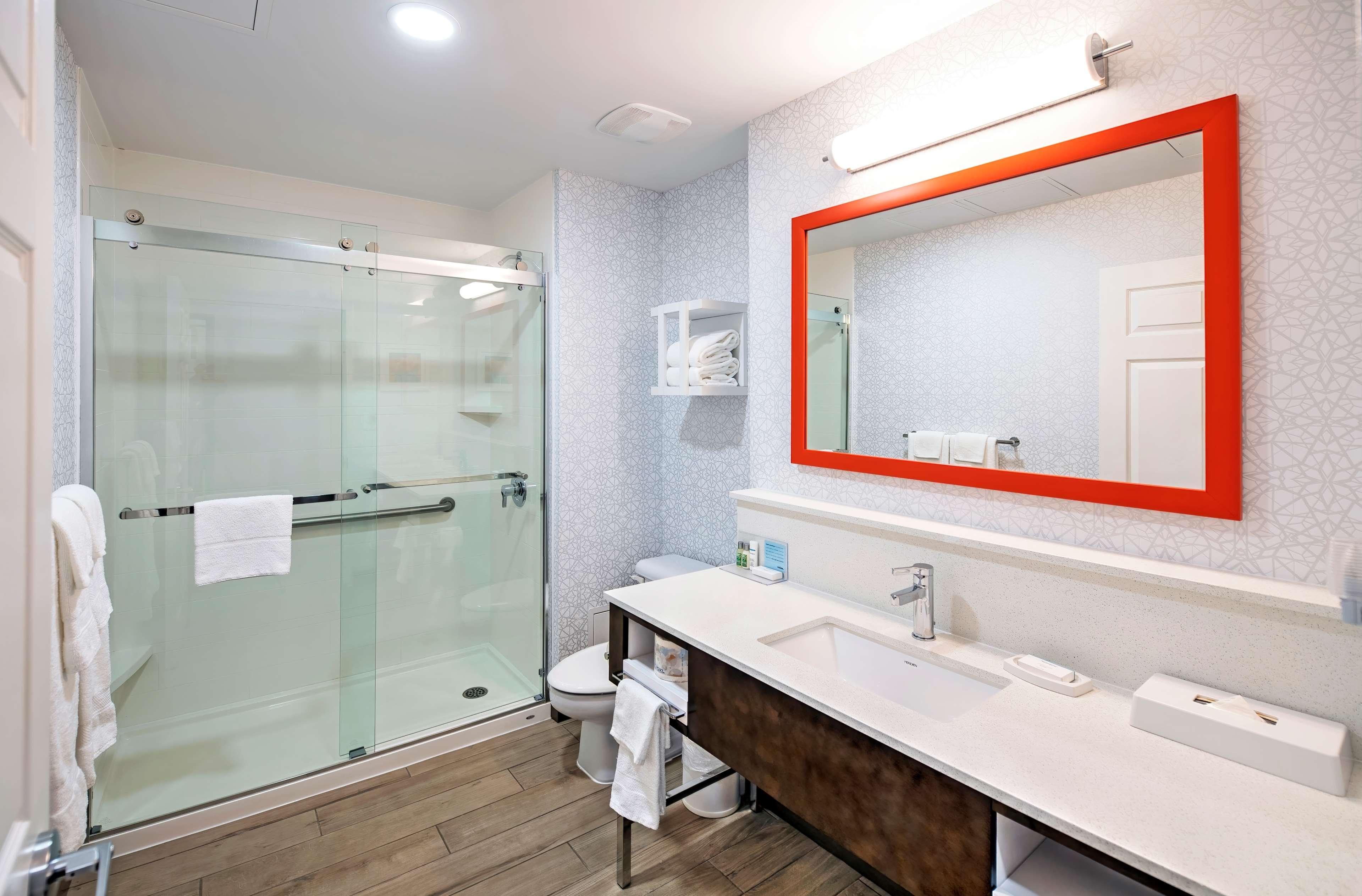 Suite King Bed One Bedroom 