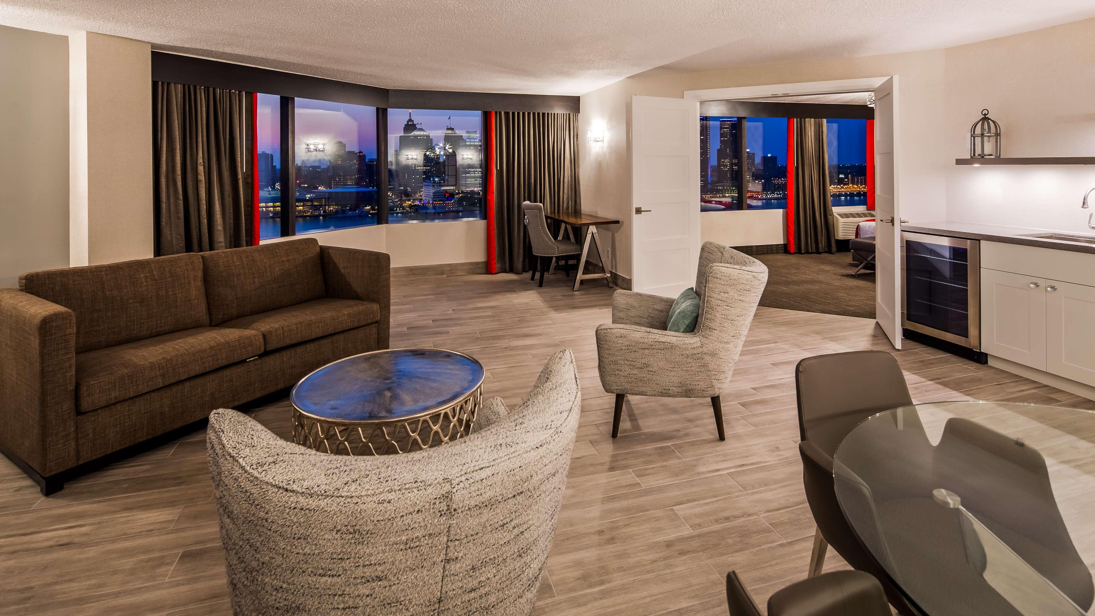 Suite King Bed Non Smoking