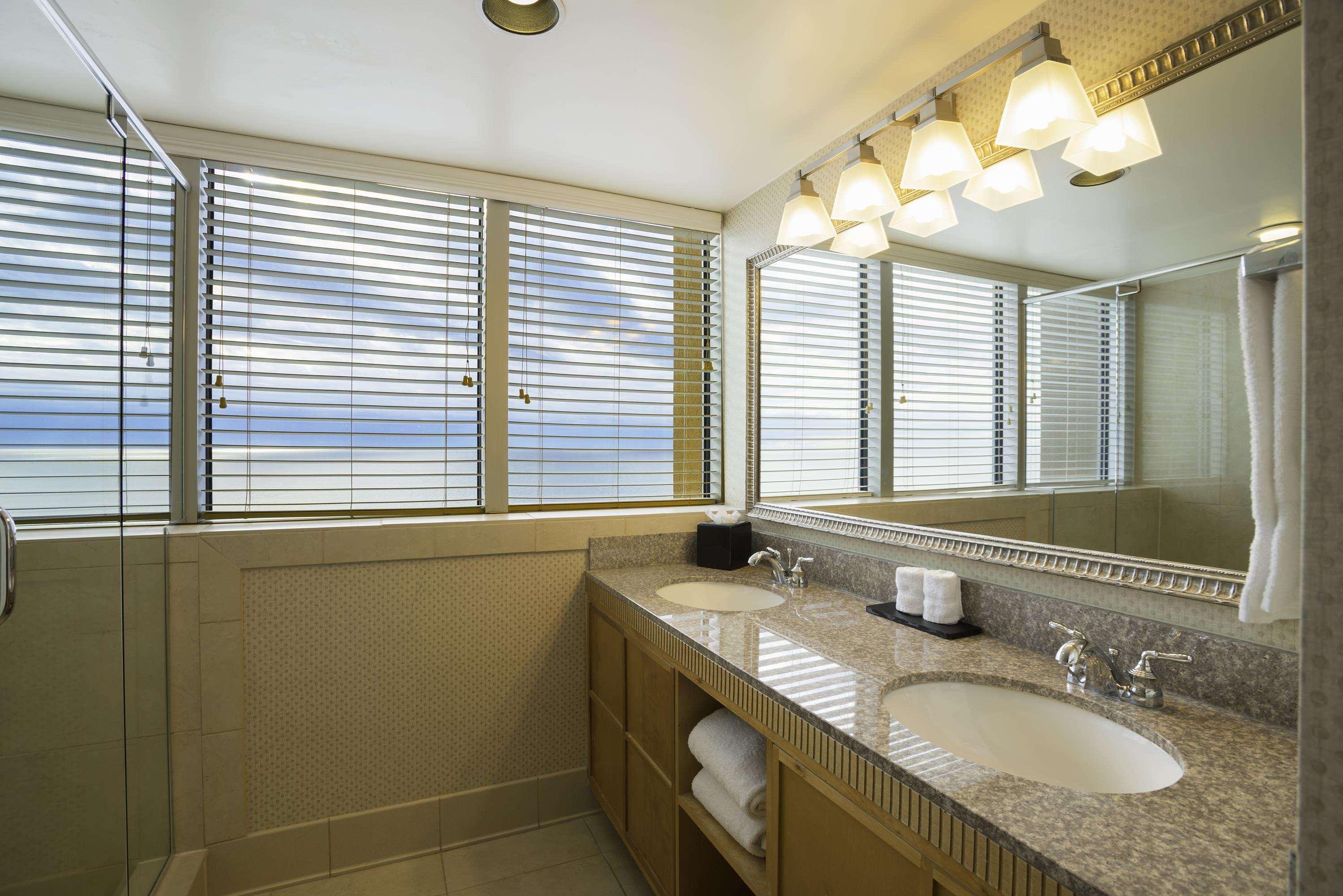 Suite Deluxe Ocean Front