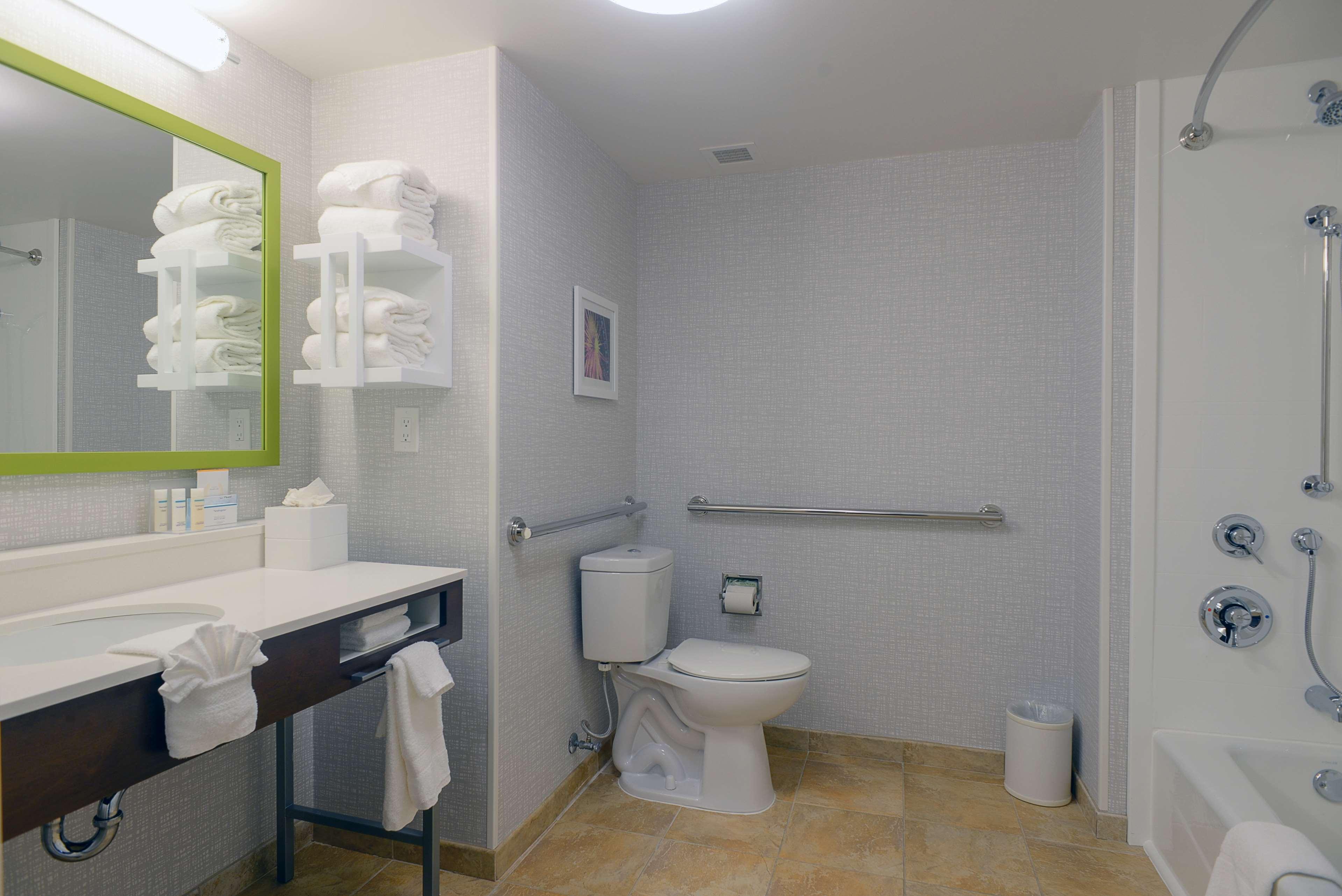 Studio King Size Bed