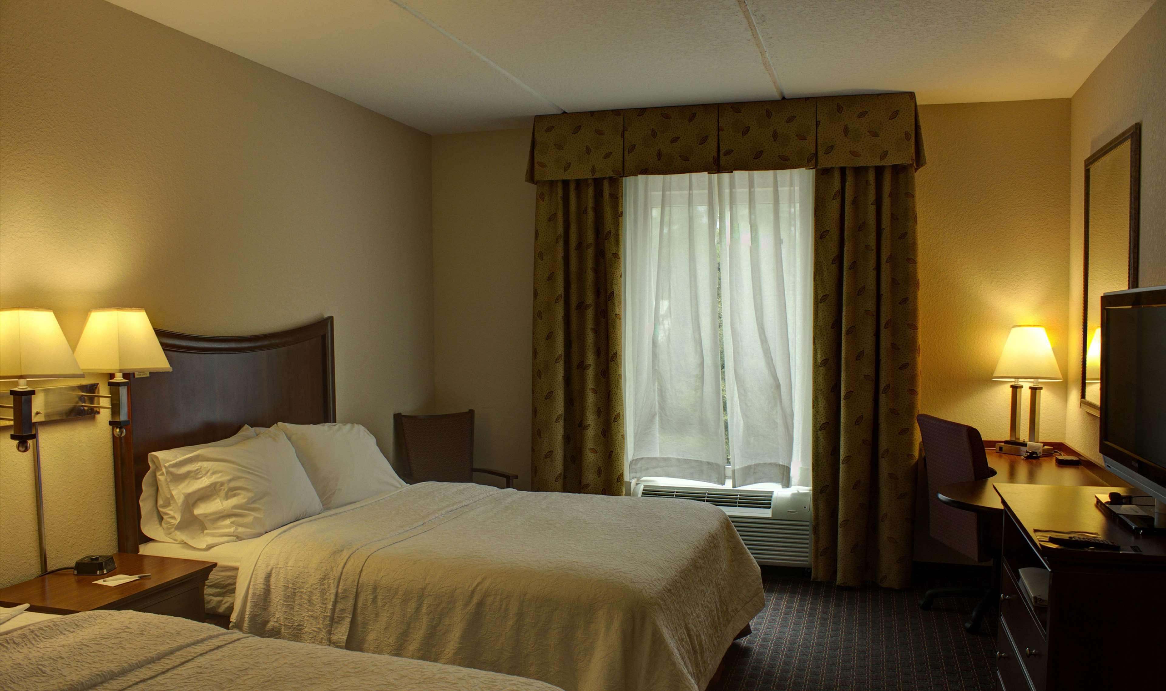 Double Two Queen Beds Non Smoking