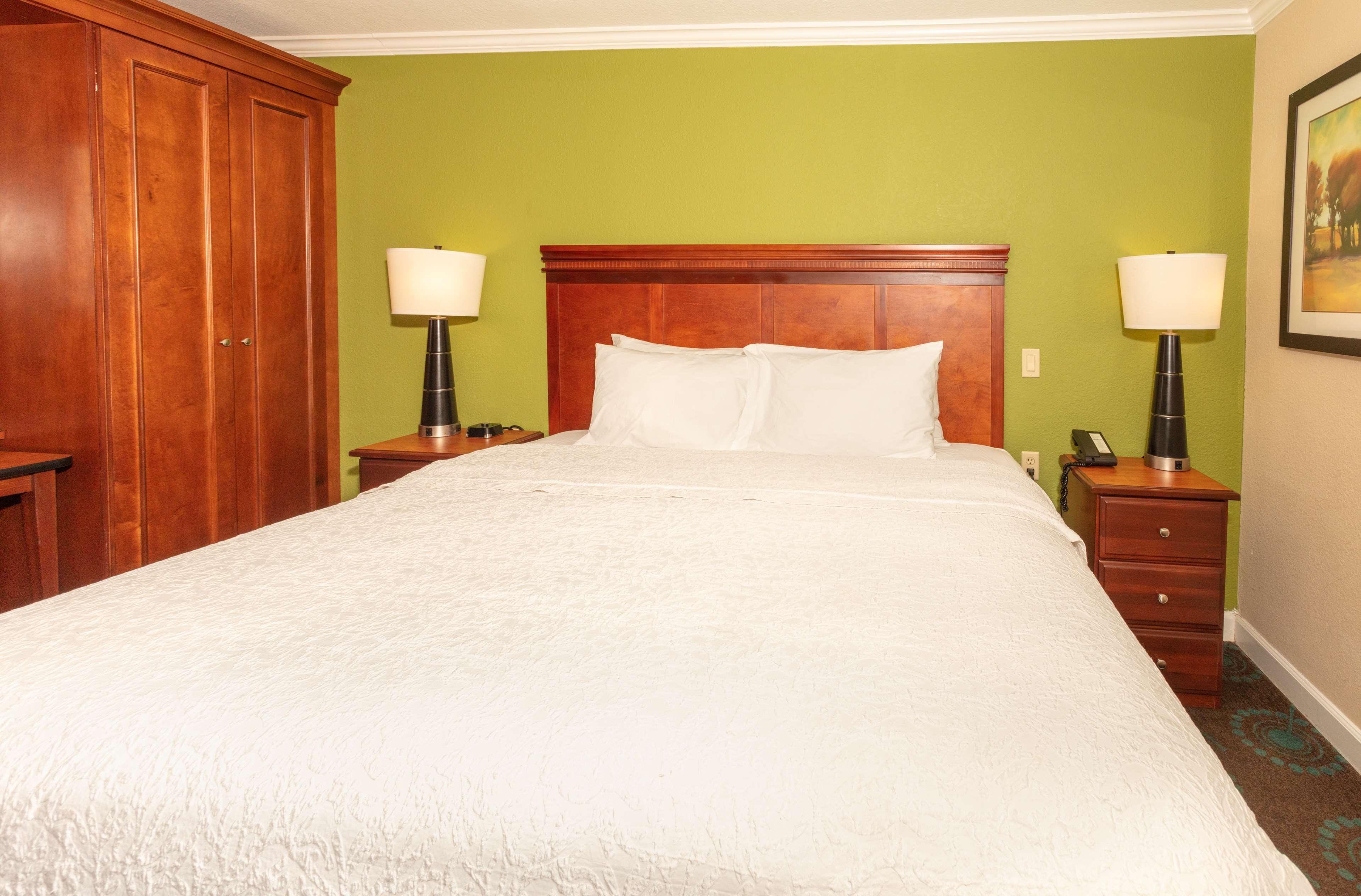 Double King Bed Non Smoking