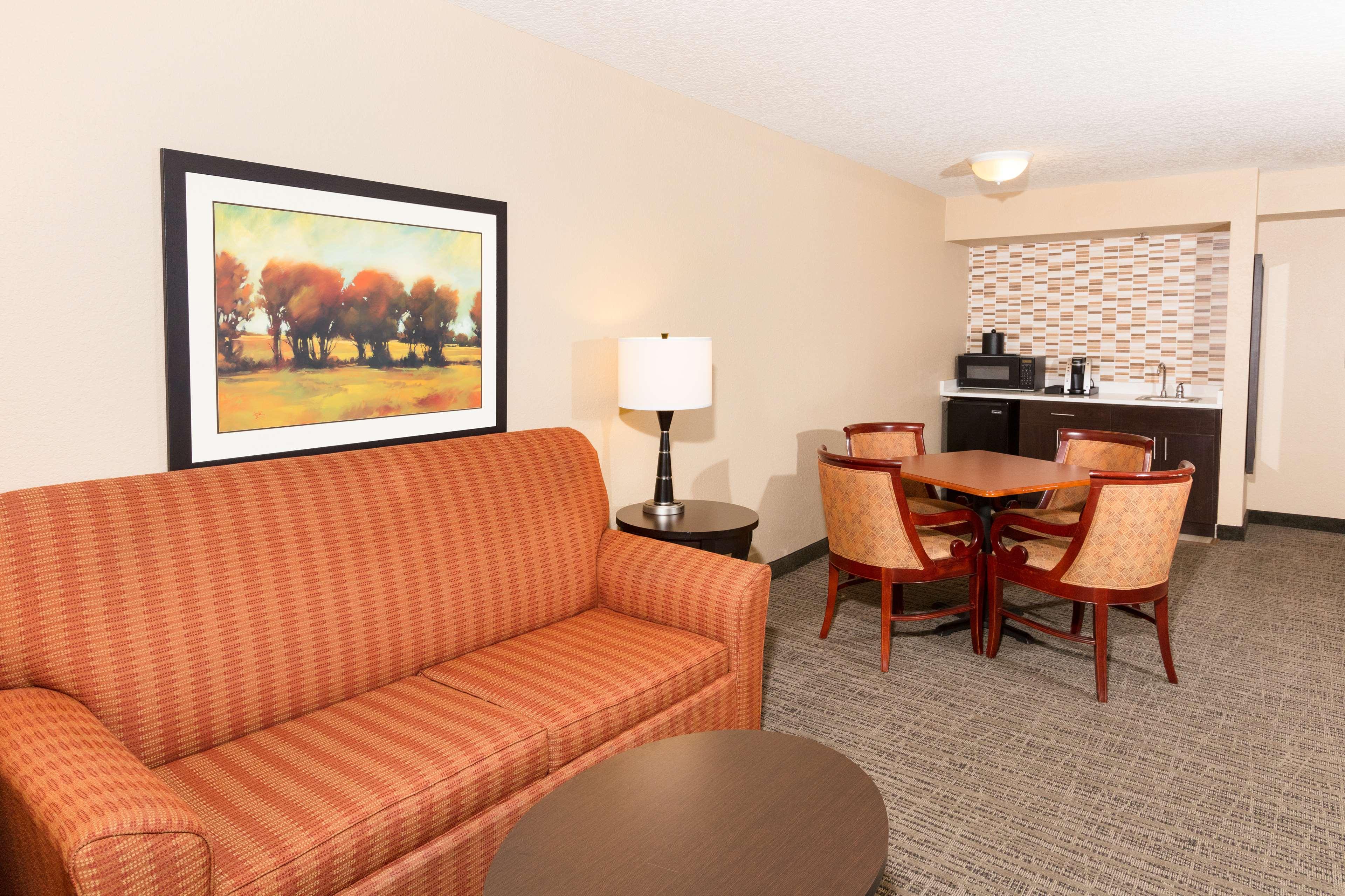 Suite Deluxe One Bedroom