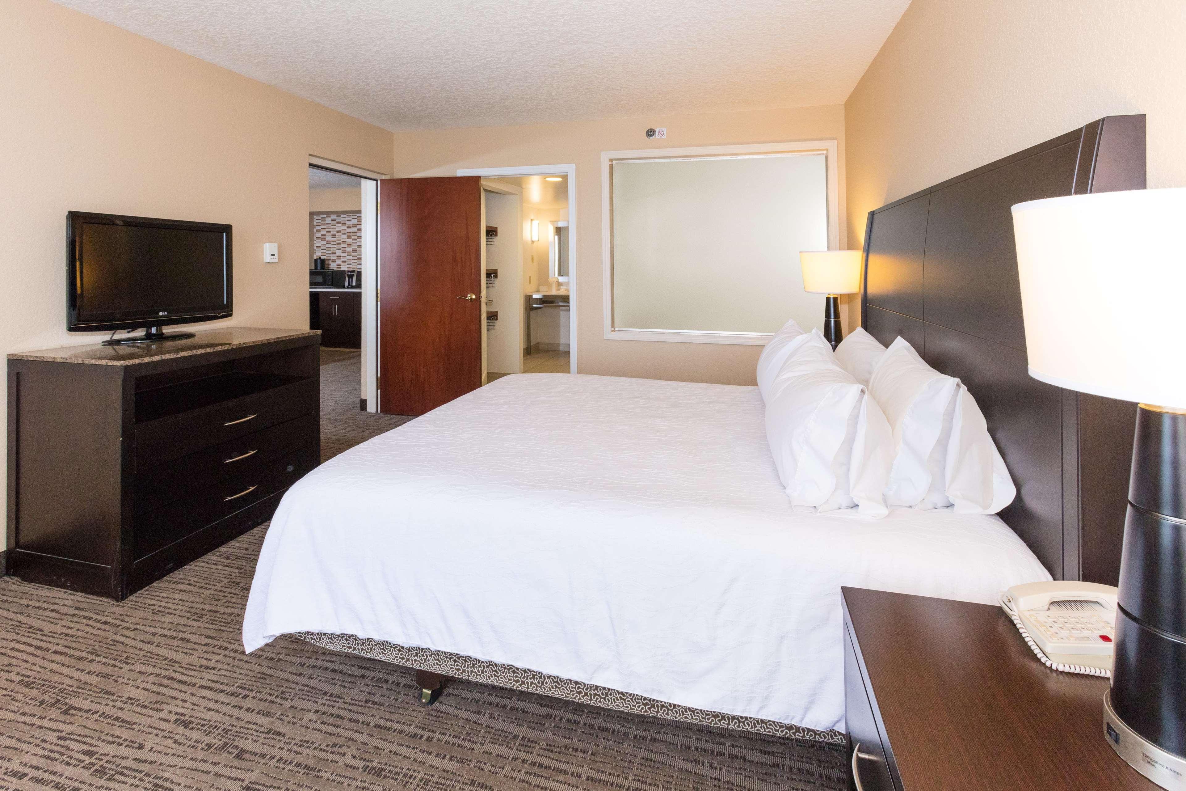 Suite Deluxe One Bedroom