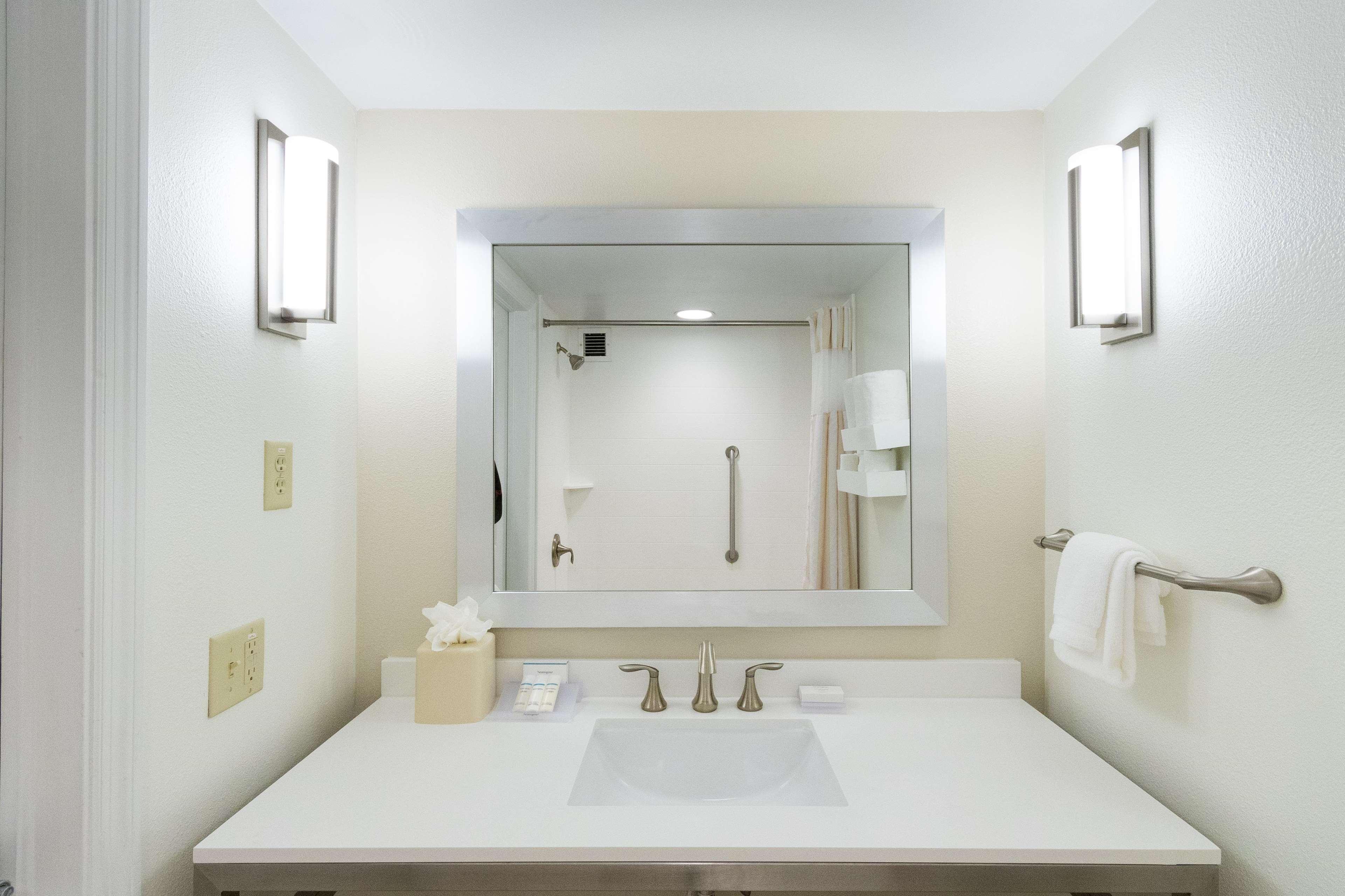 Junior Suite King Size Bed