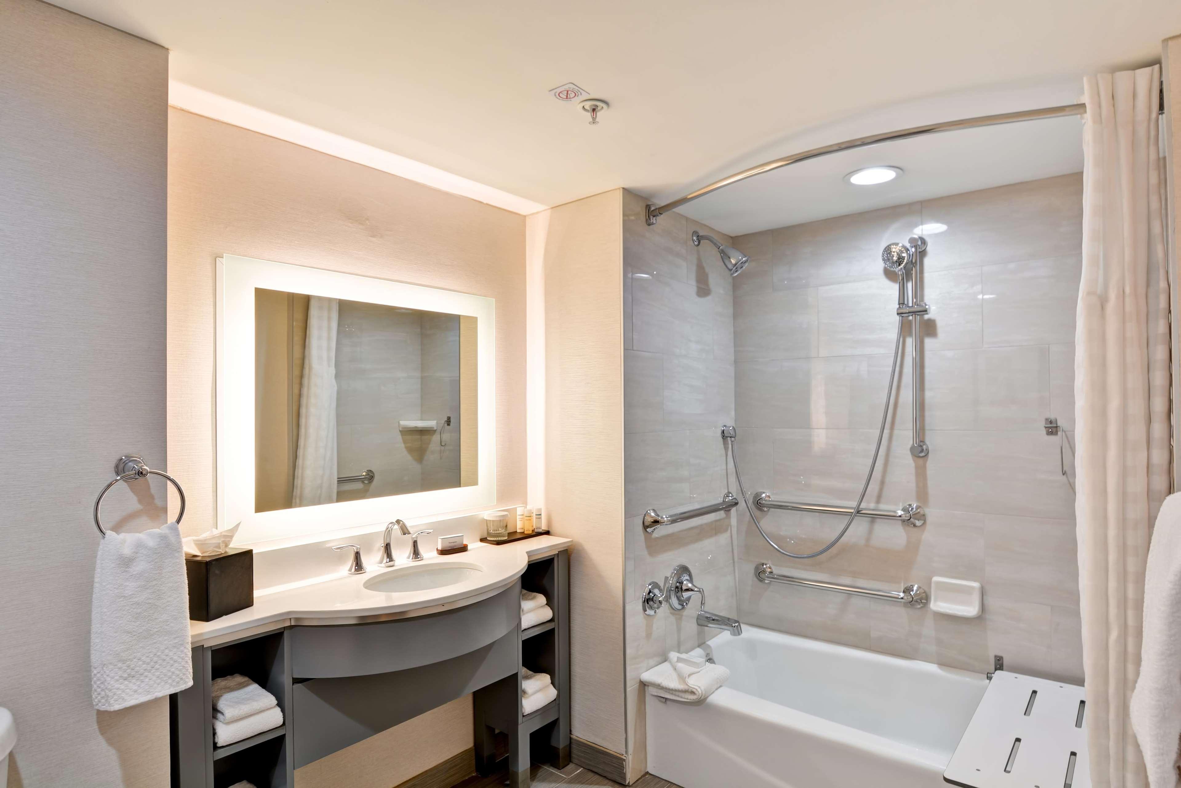 Suite Premium King Bed