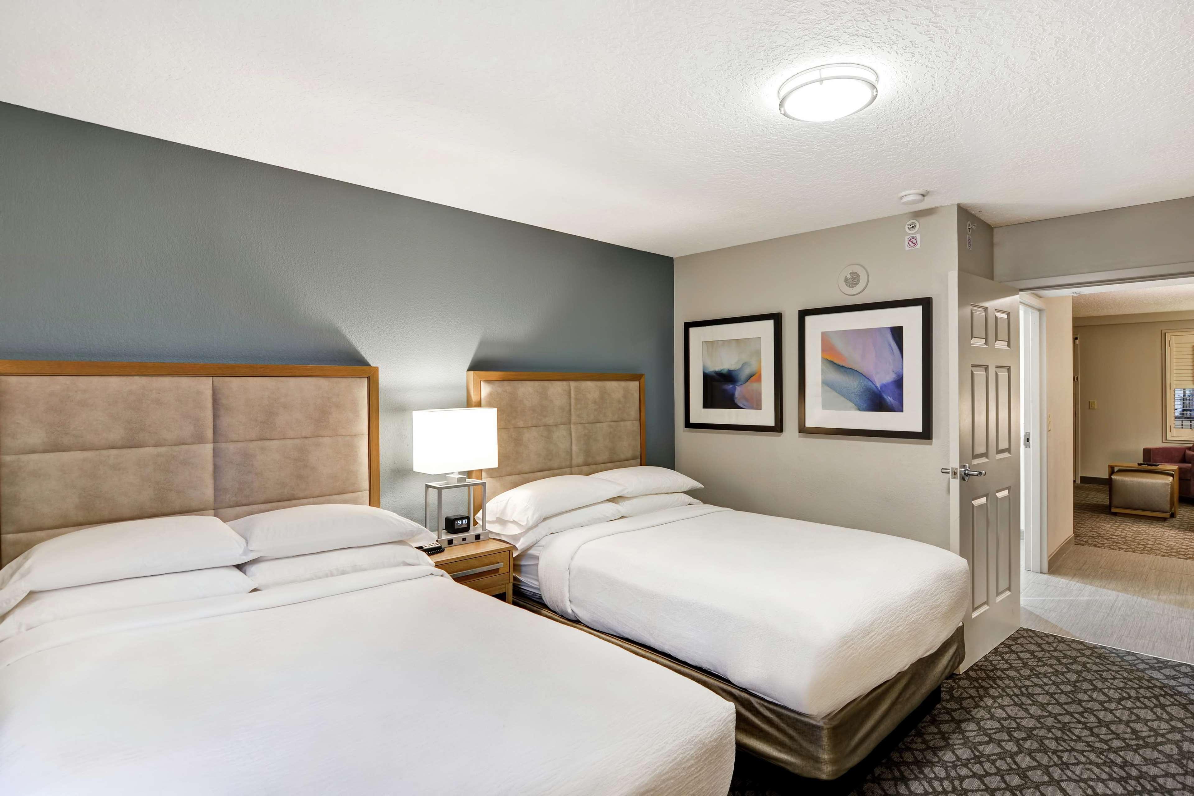 Suite Two Double Beds Non Smoking