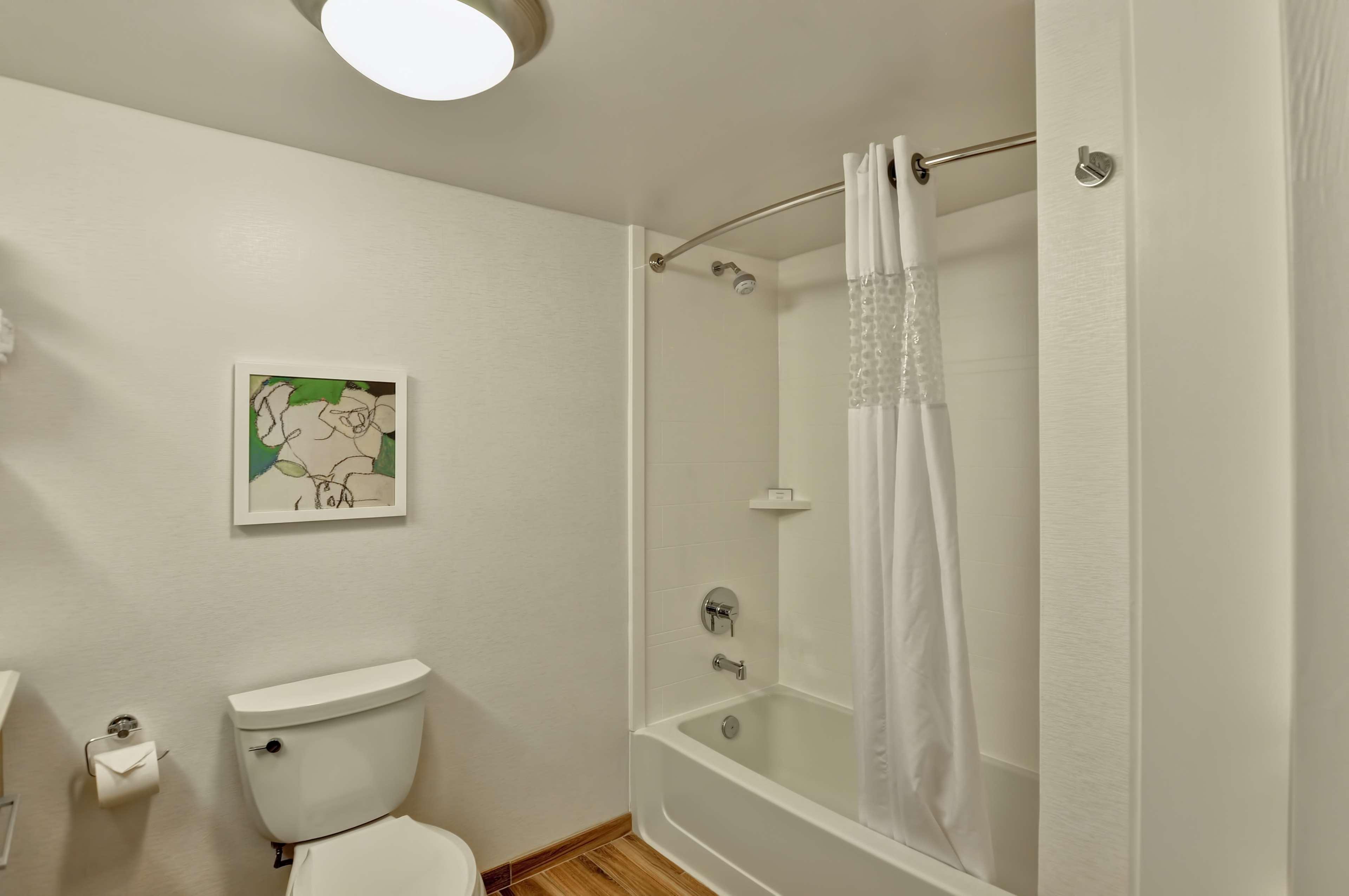 Studio King Bed Non Smoking