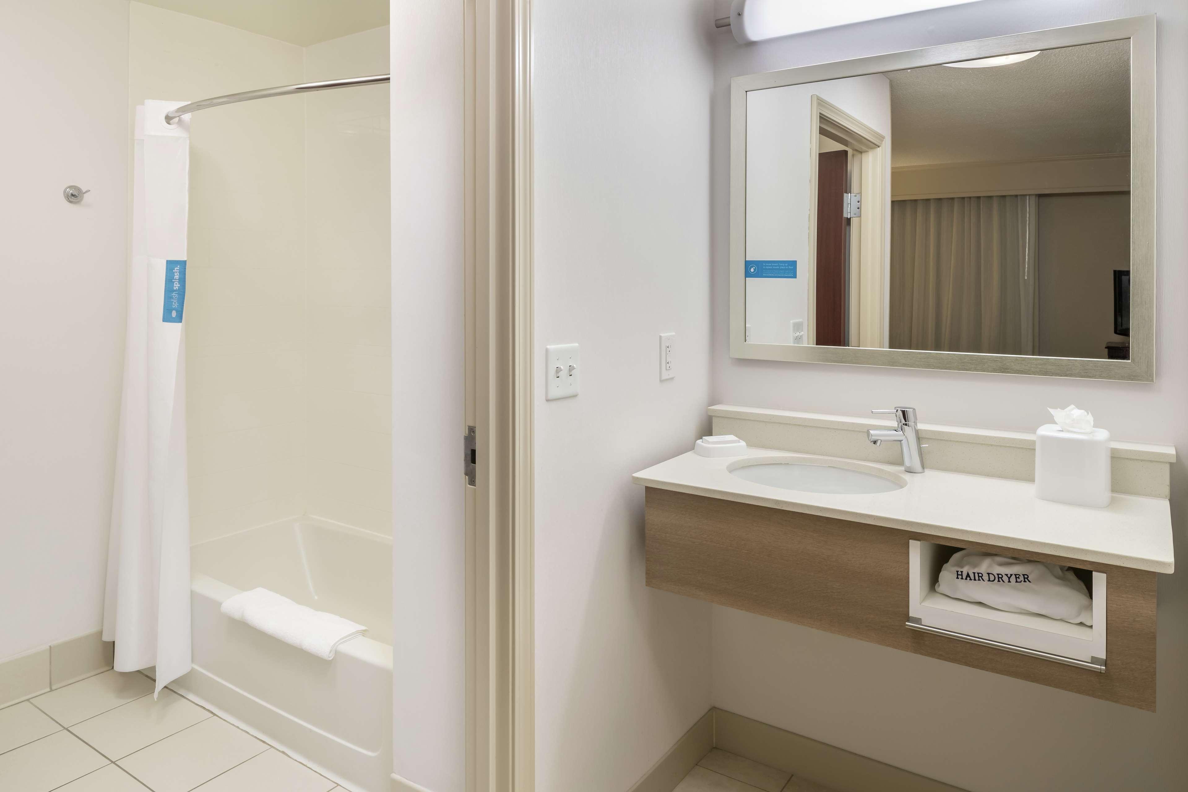 Studio King Bed Non Smoking