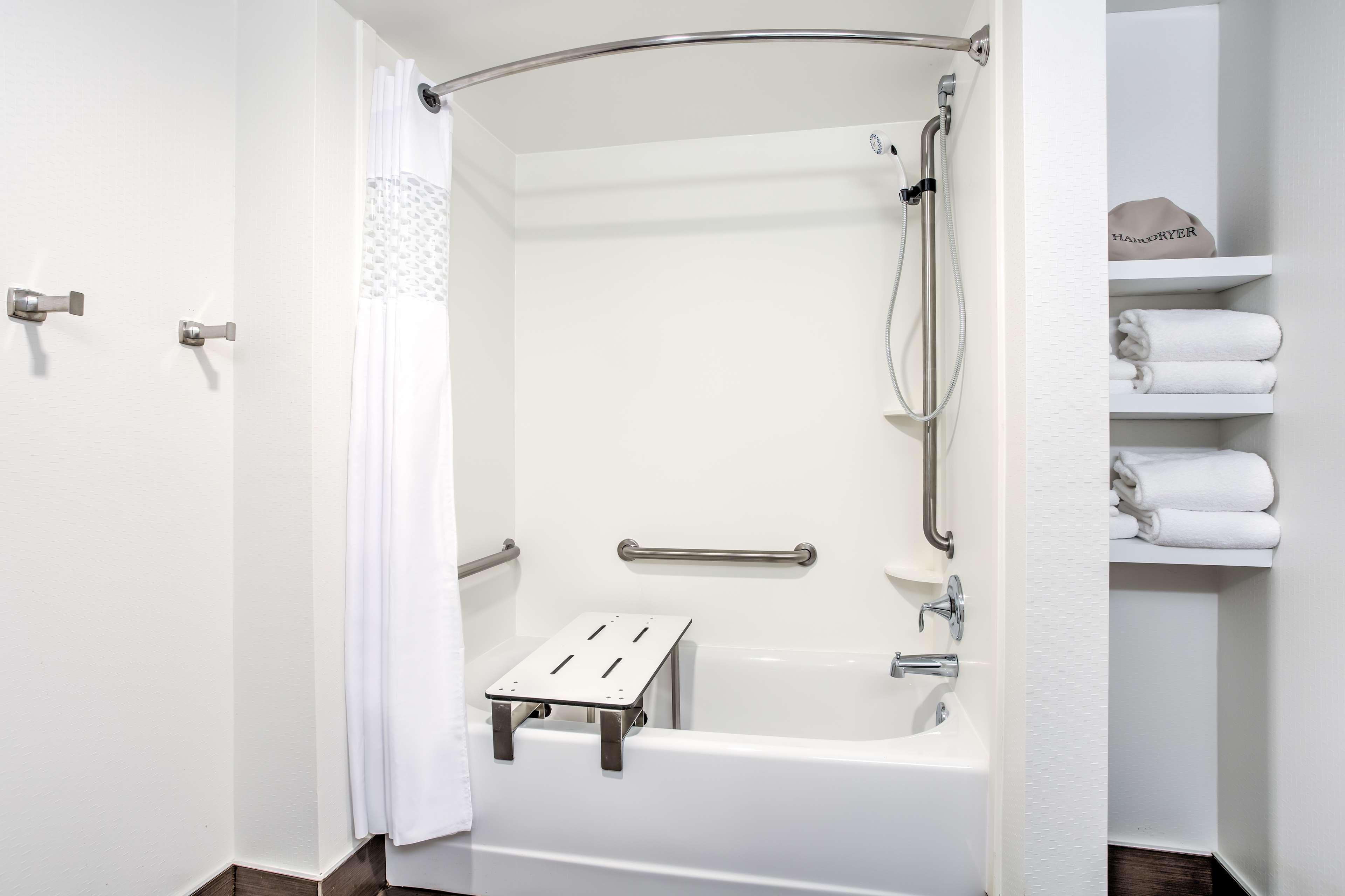 Double King Bed Non Smoking