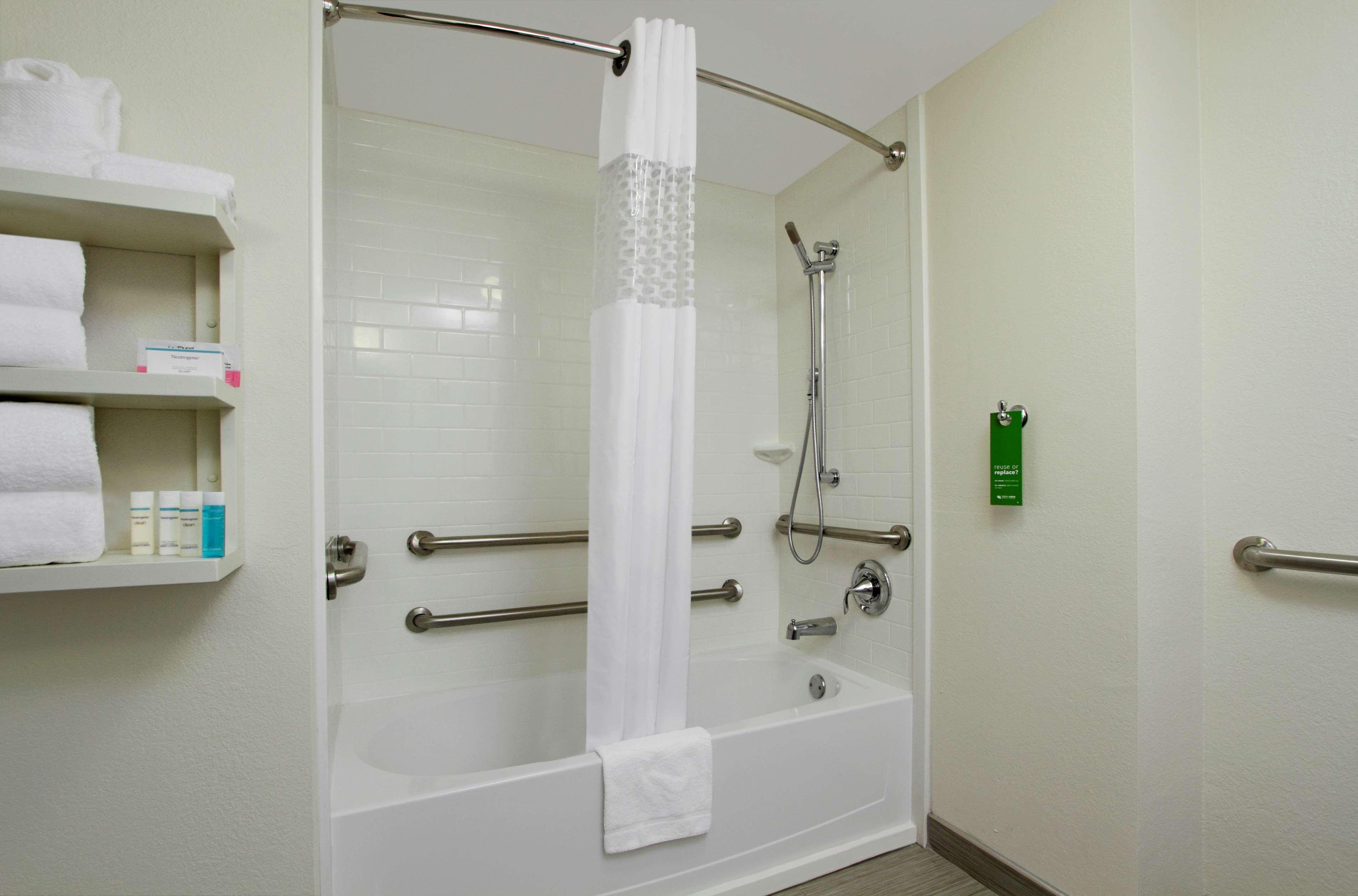 Room Ocean View Two Queen Beds