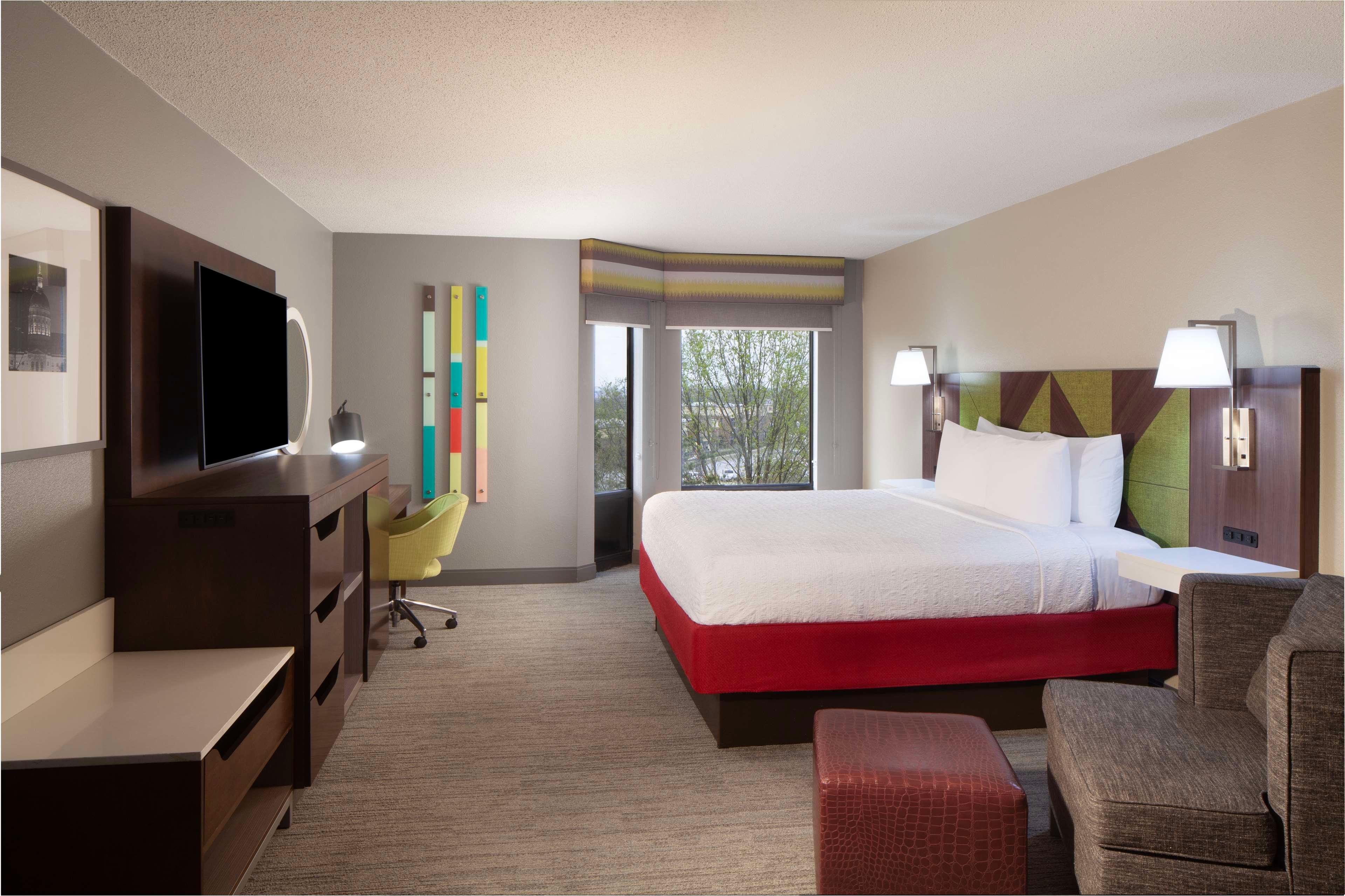 Suite King Bed One Bedroom 