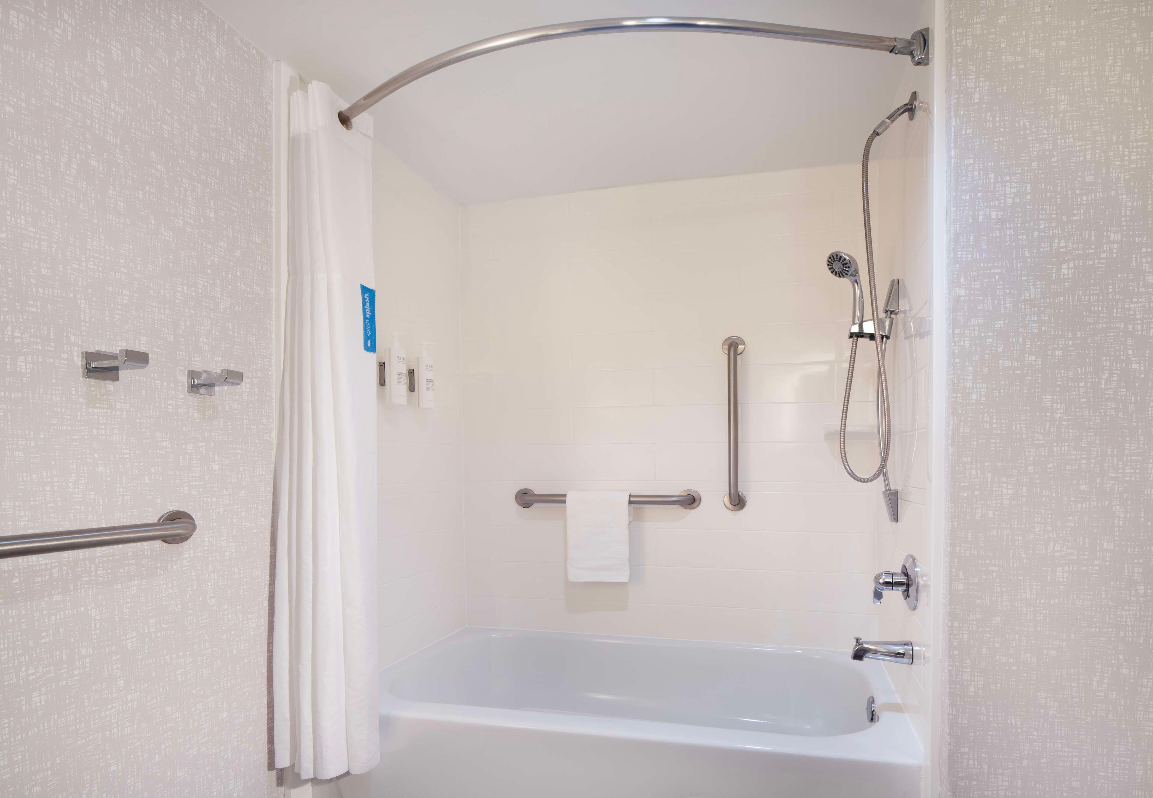 Double Accessible King Size Bed