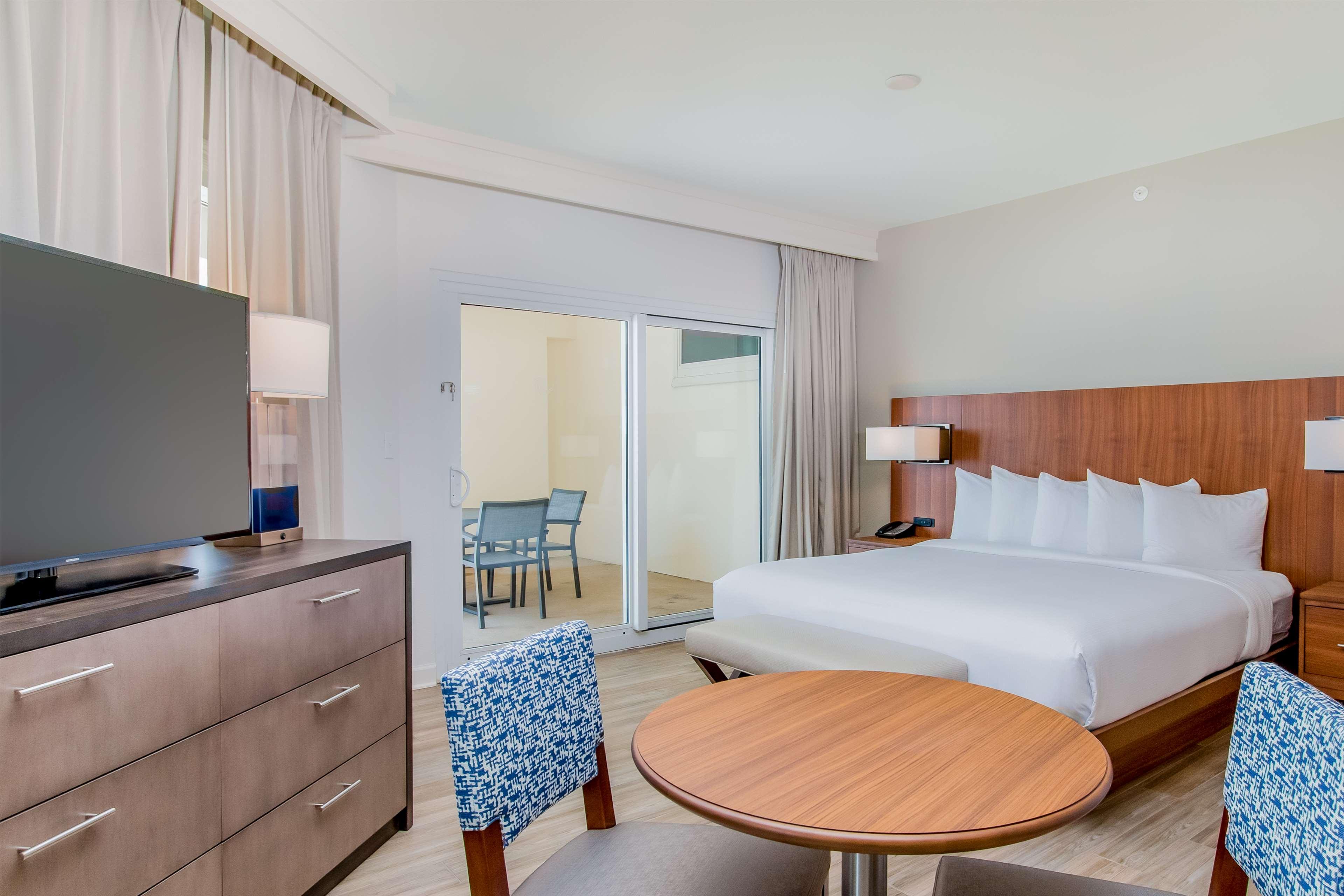 Junior Suite King Size Bed