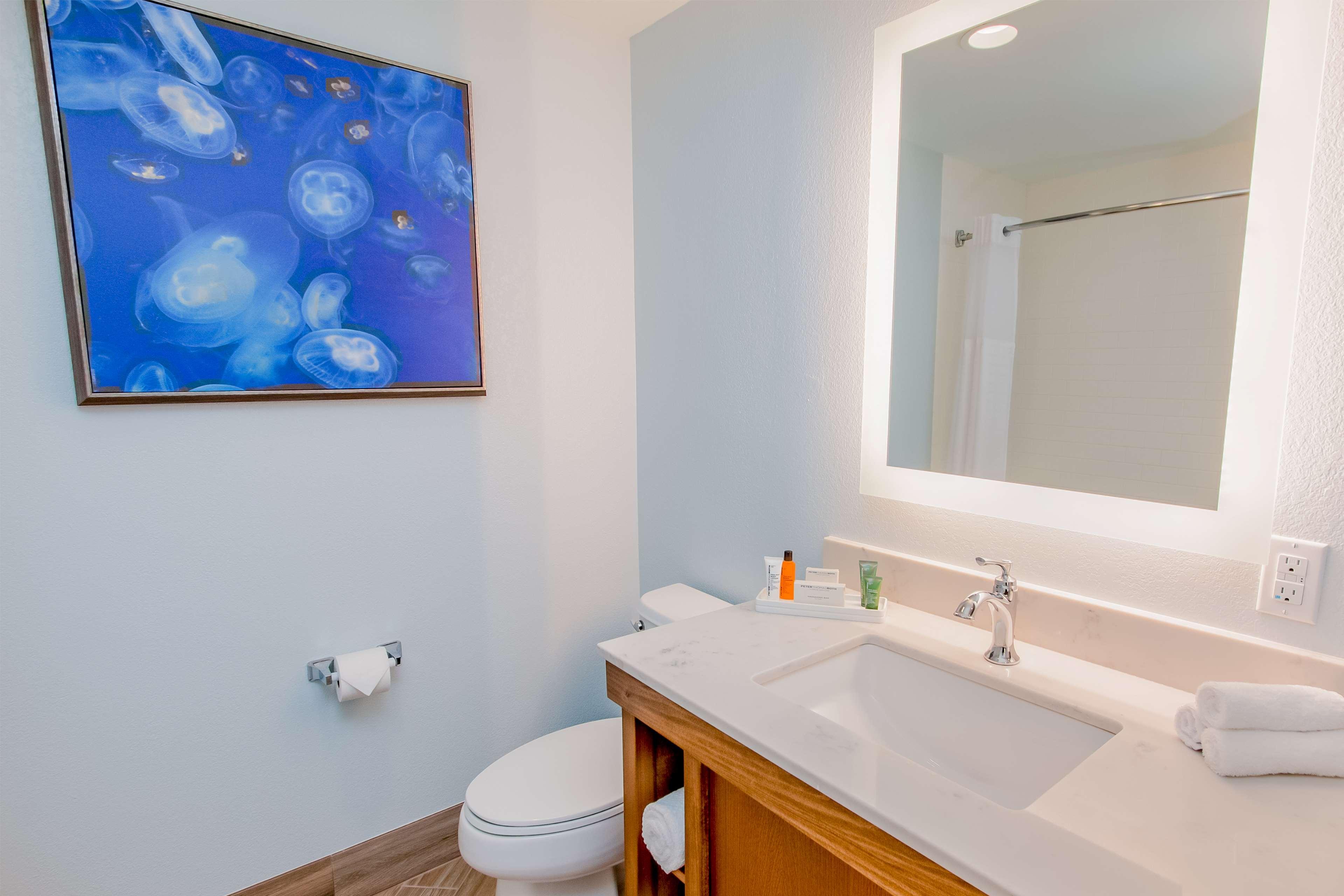 Junior Suite King Size Bed