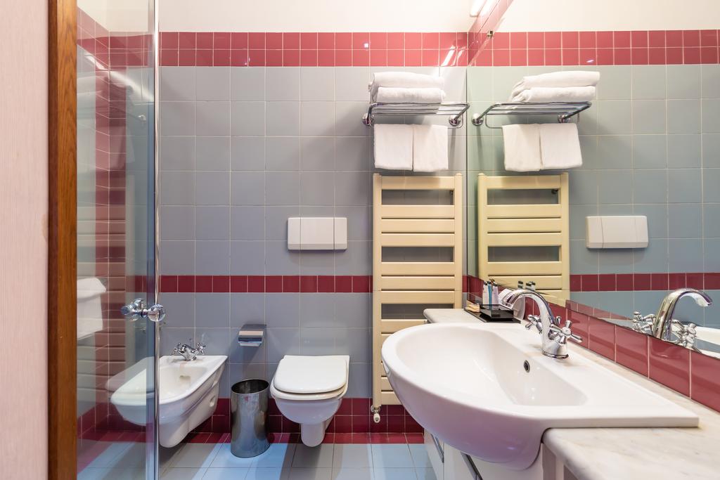 Double or Twin Executive