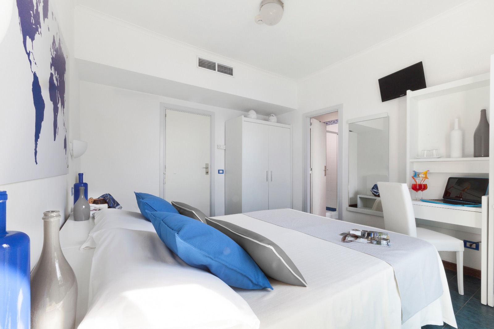 Double or Twin Standard