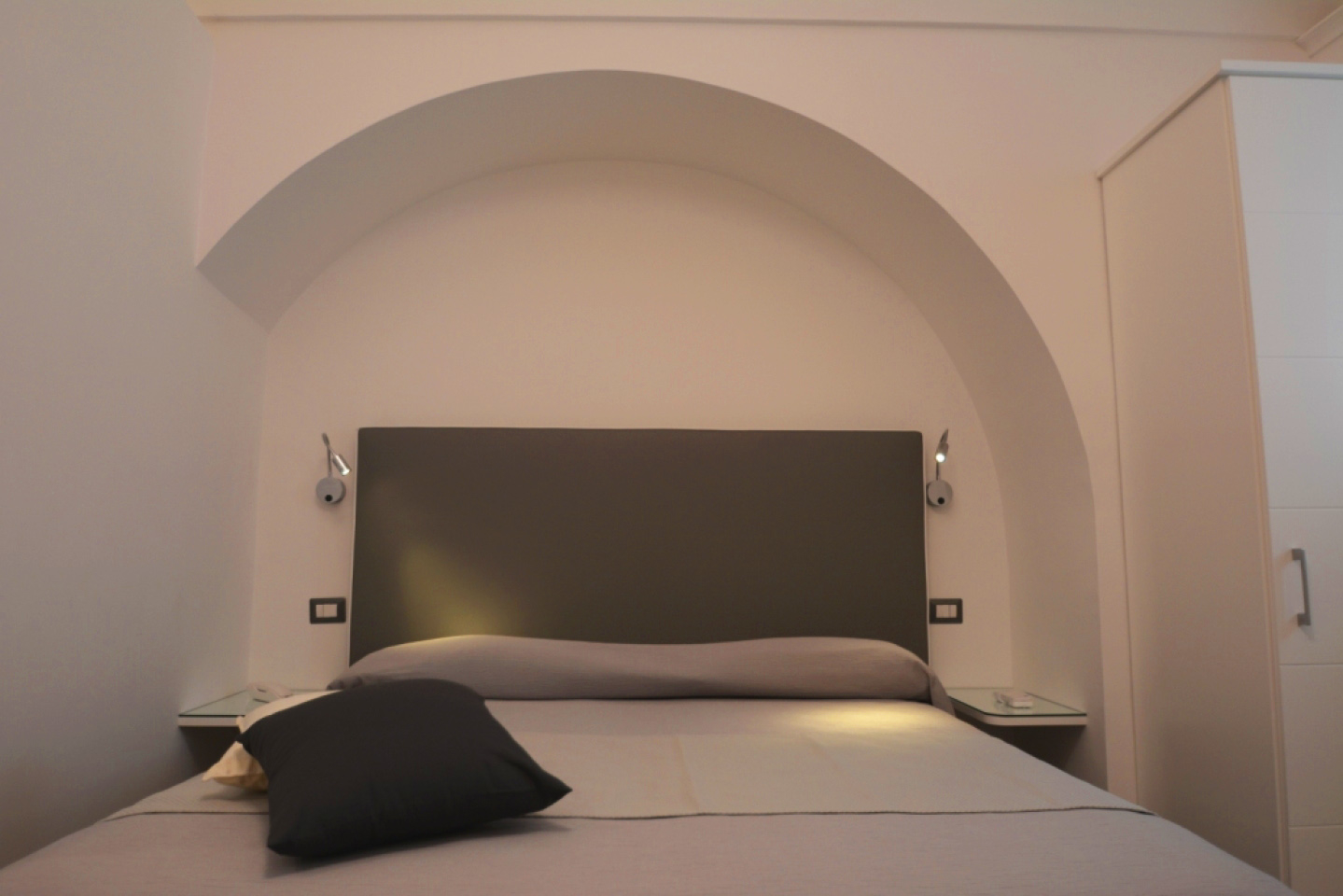 Double or Twin Annex