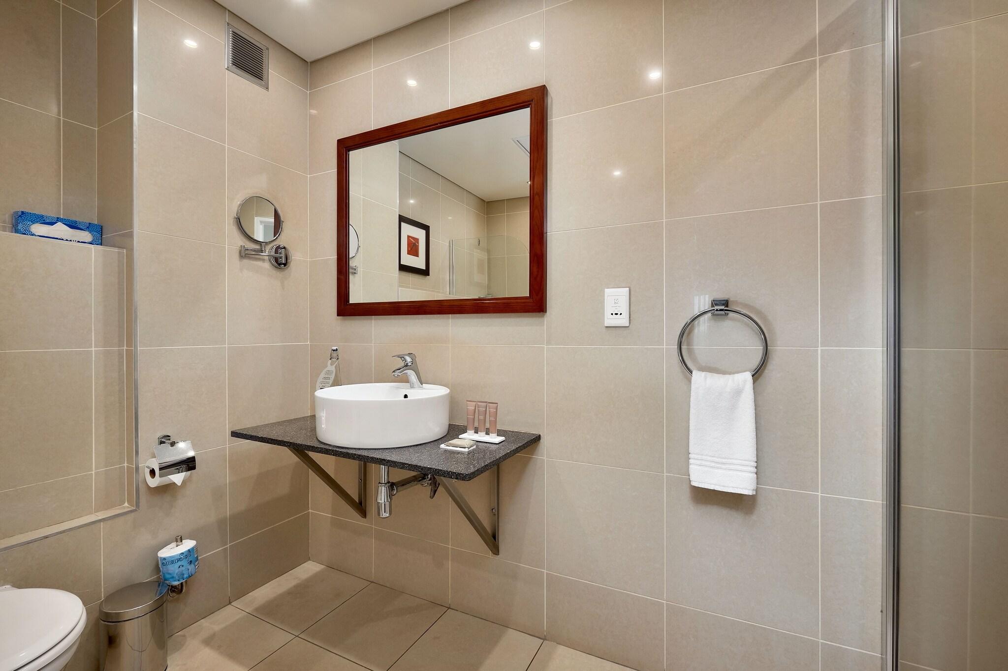 Double Deluxe Two Queen Beds