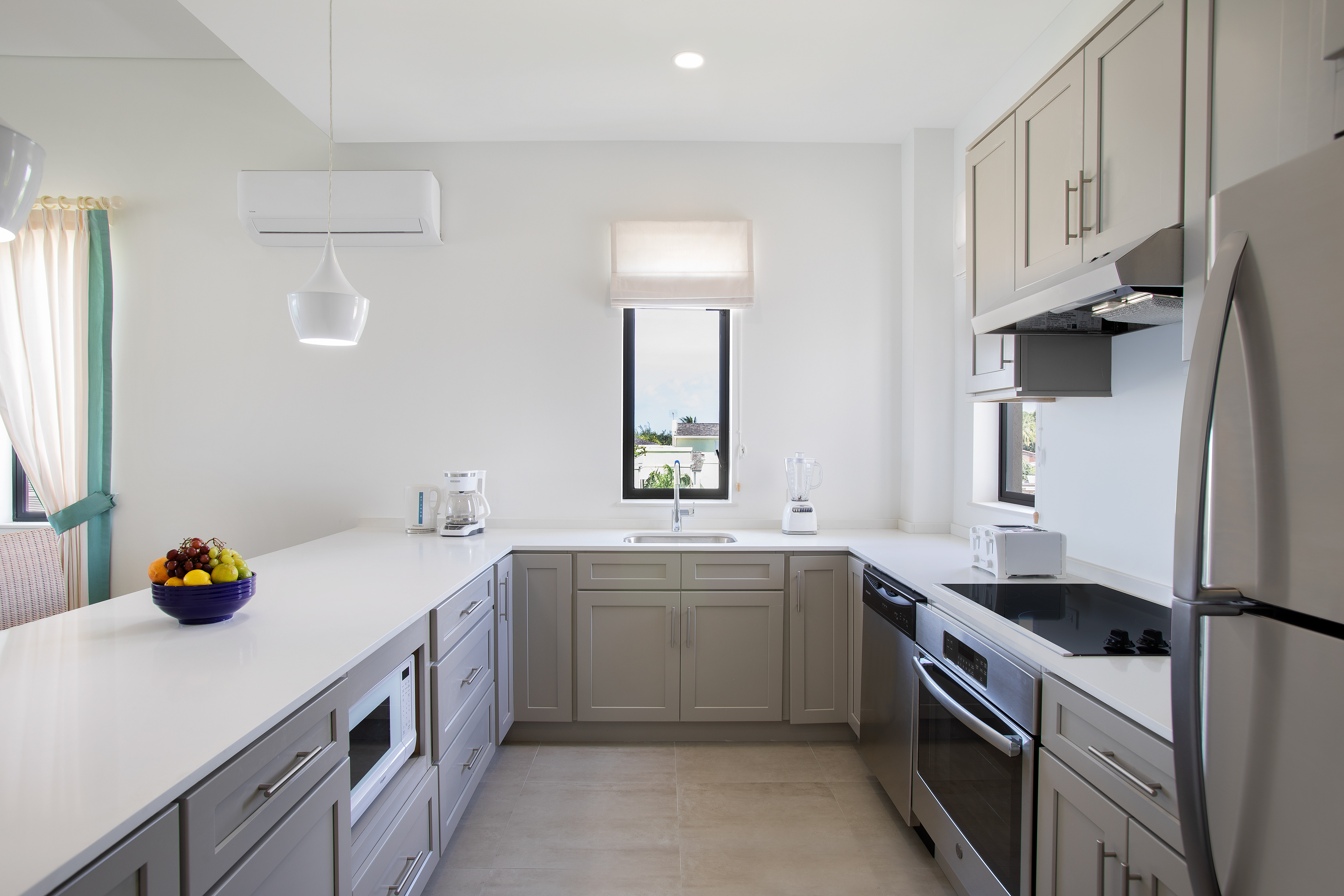 Suite Deluxe Three Bedroom