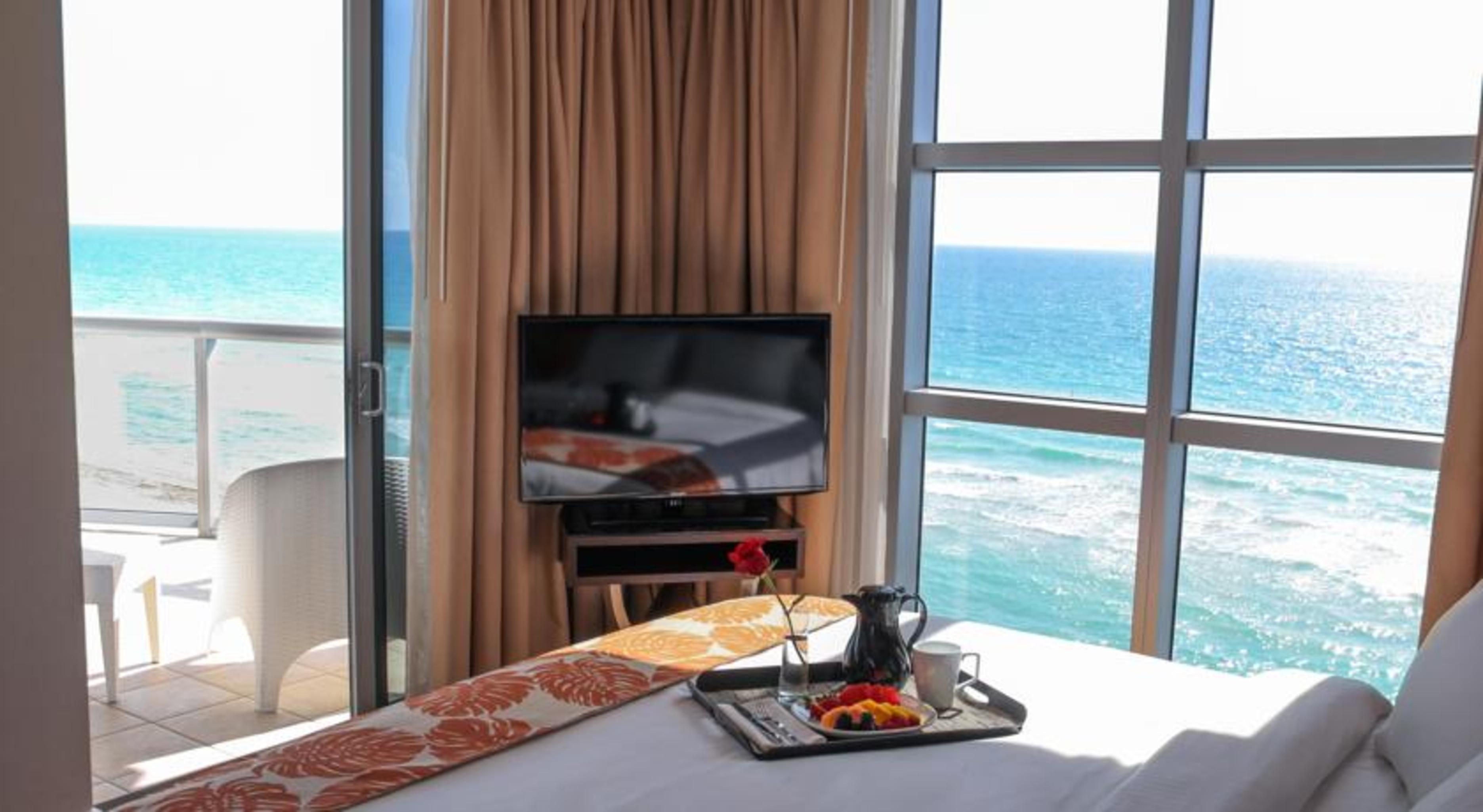 Suite Ocean Front One Bedroom