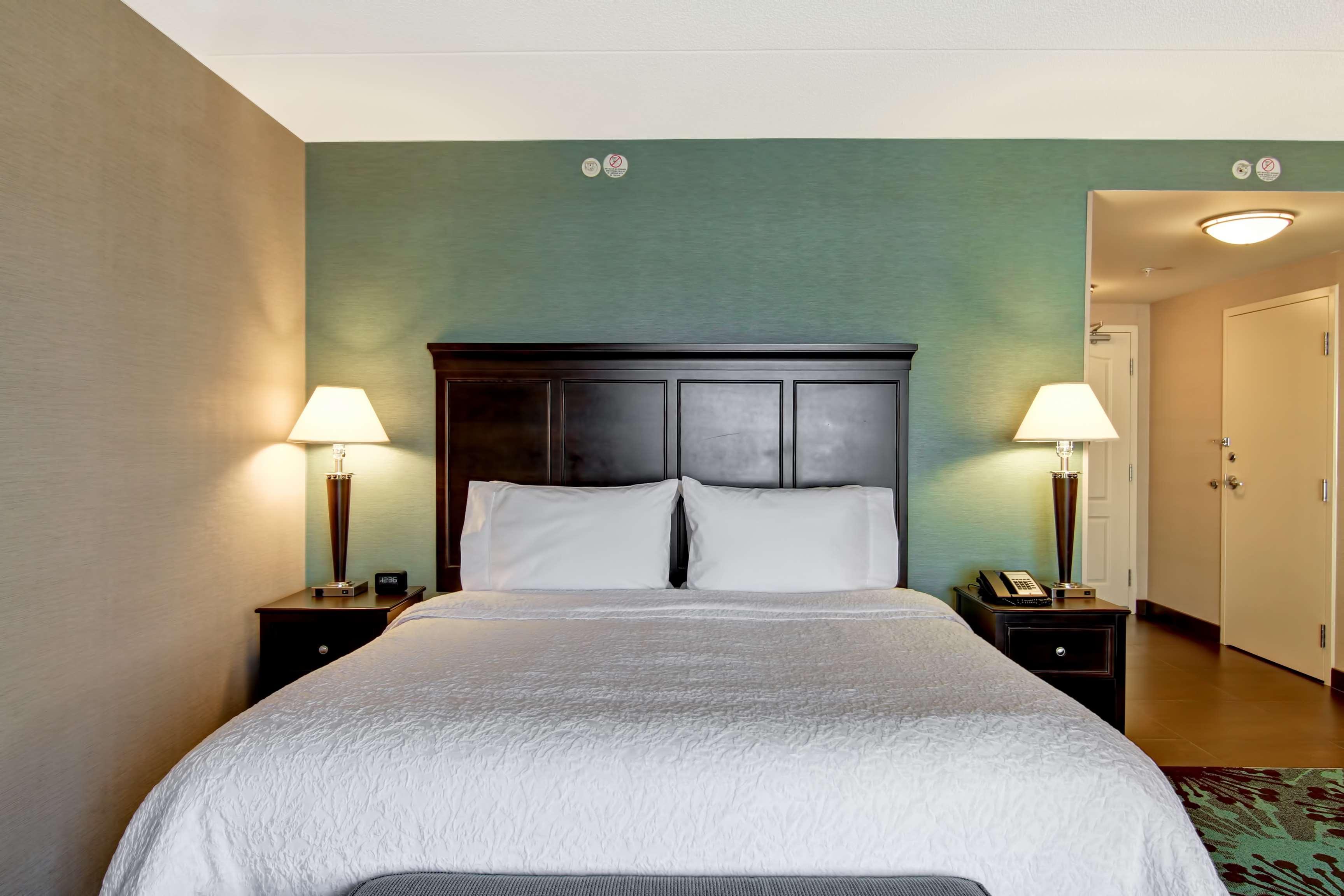 Double King Bed Non Smoking