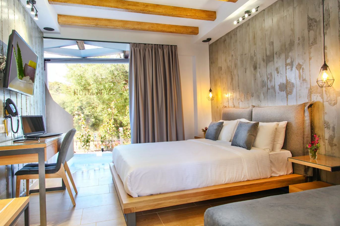 Junior Suite with Private Pool