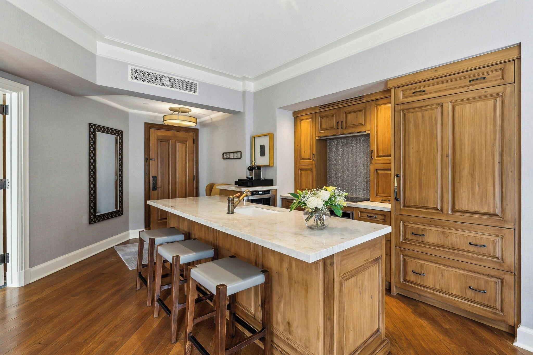 Suite One Bedroom with Views