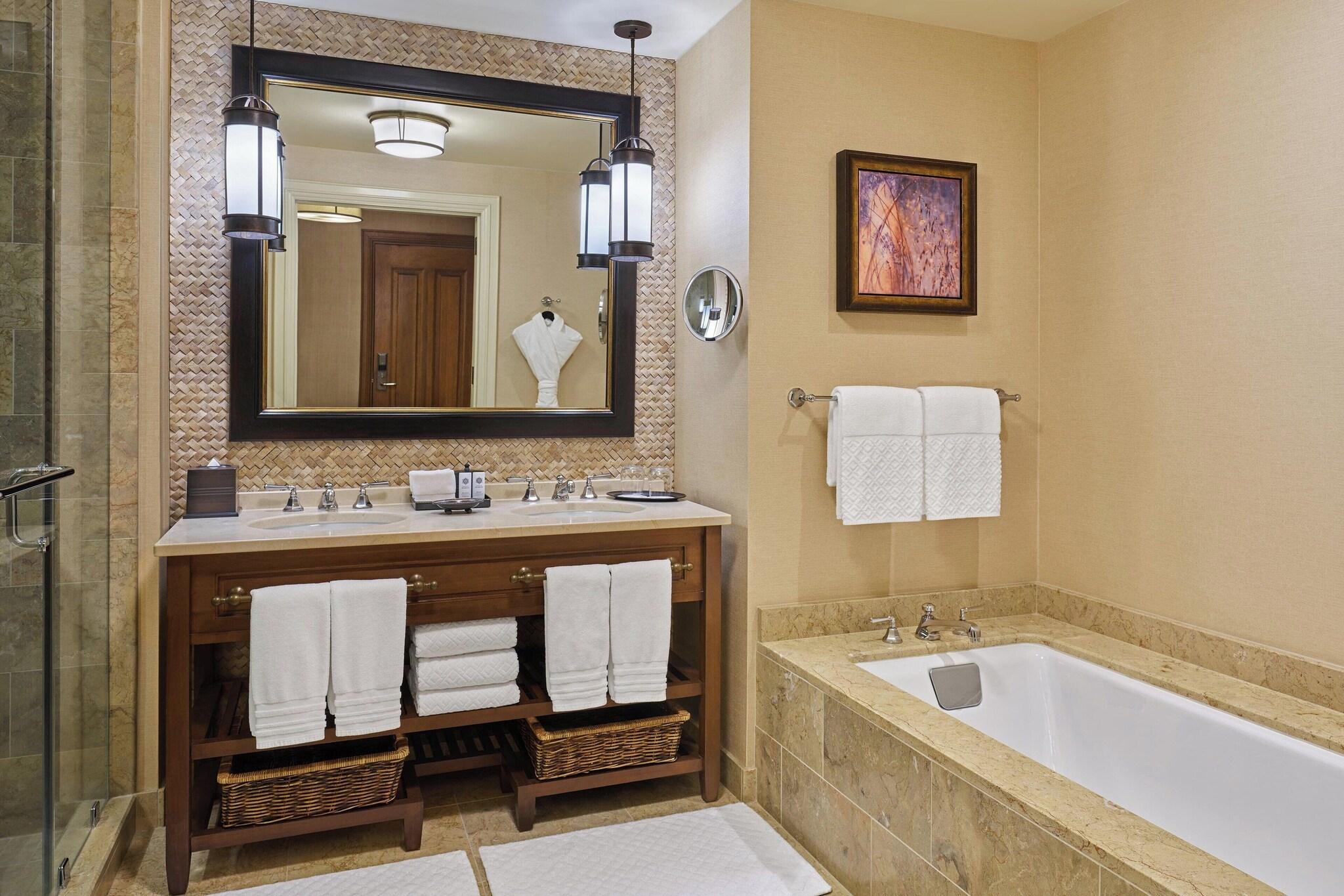 Double Deluxe with Views