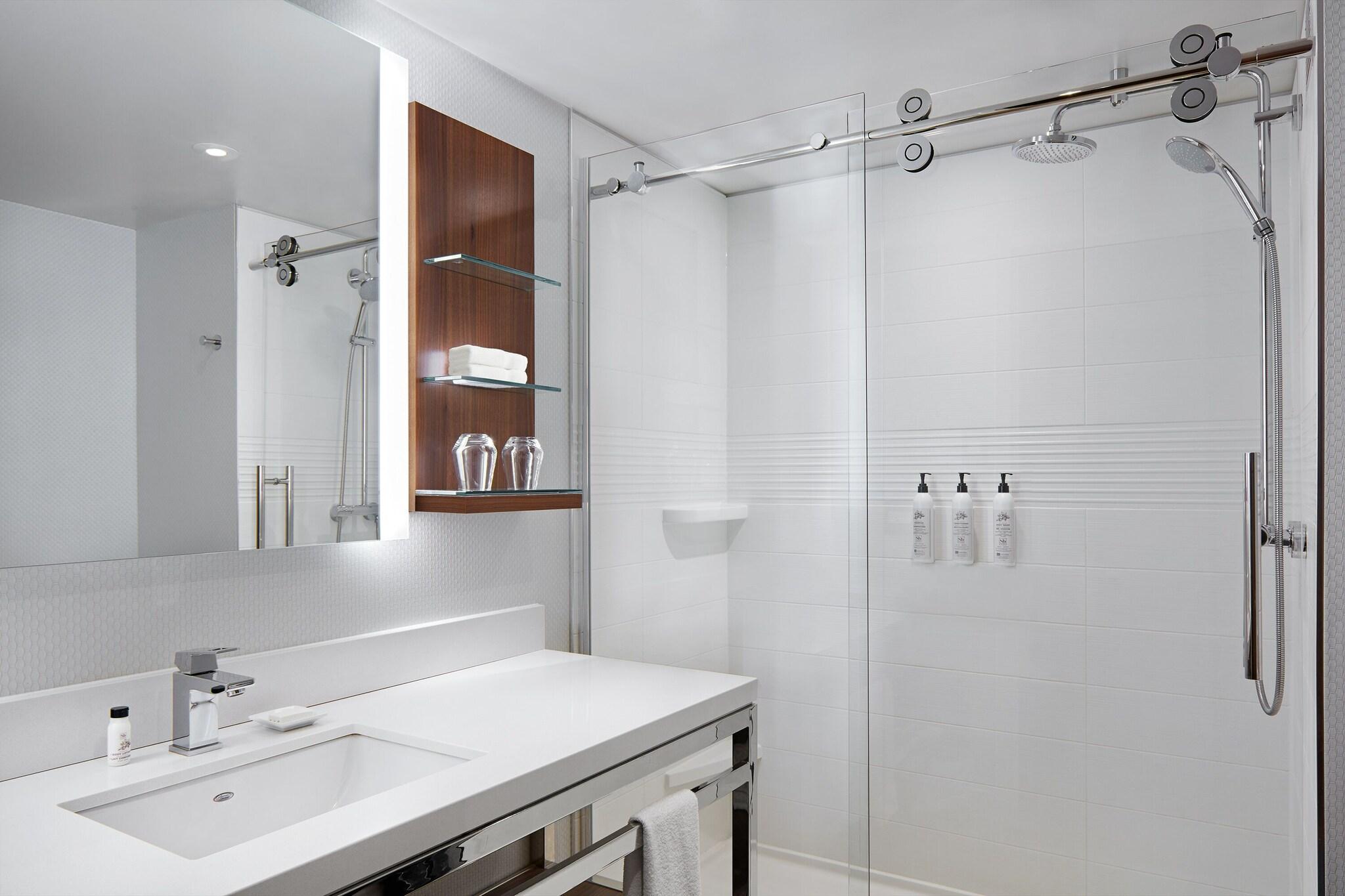 Double Two Queen Beds