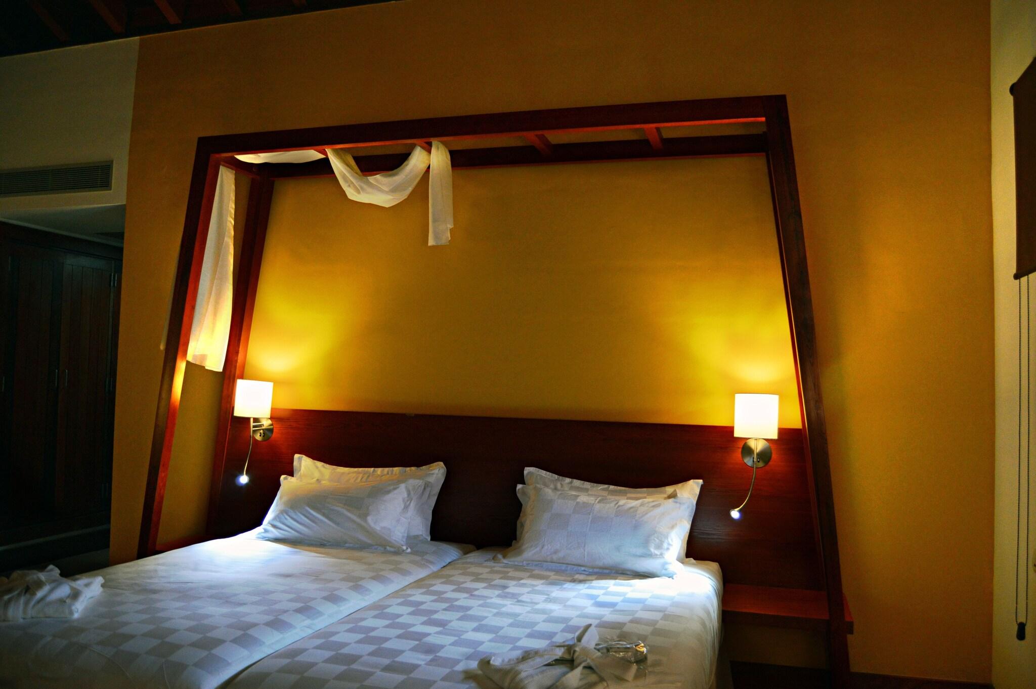 Double or Twin Standard