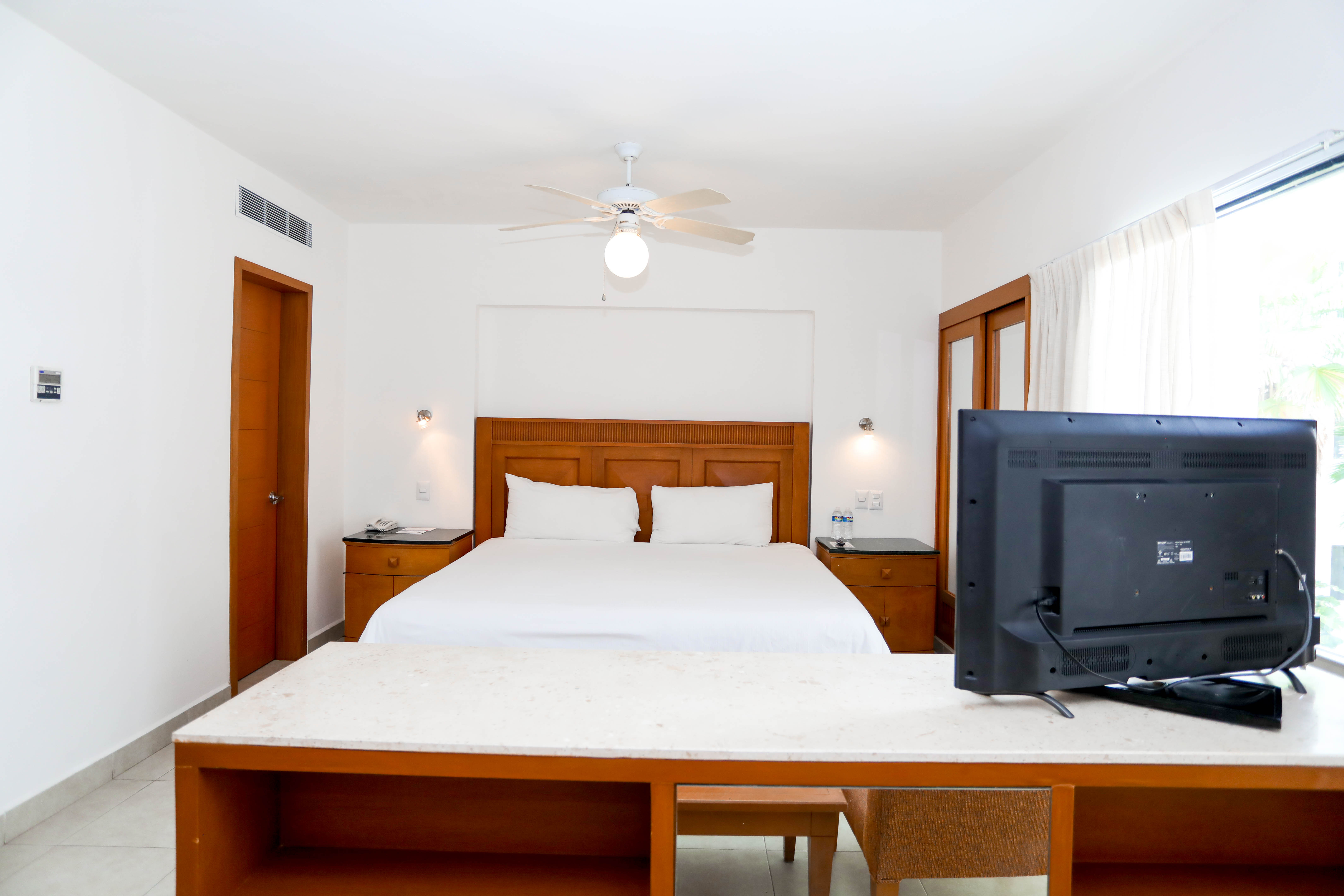 Junior Suite King Size Bed