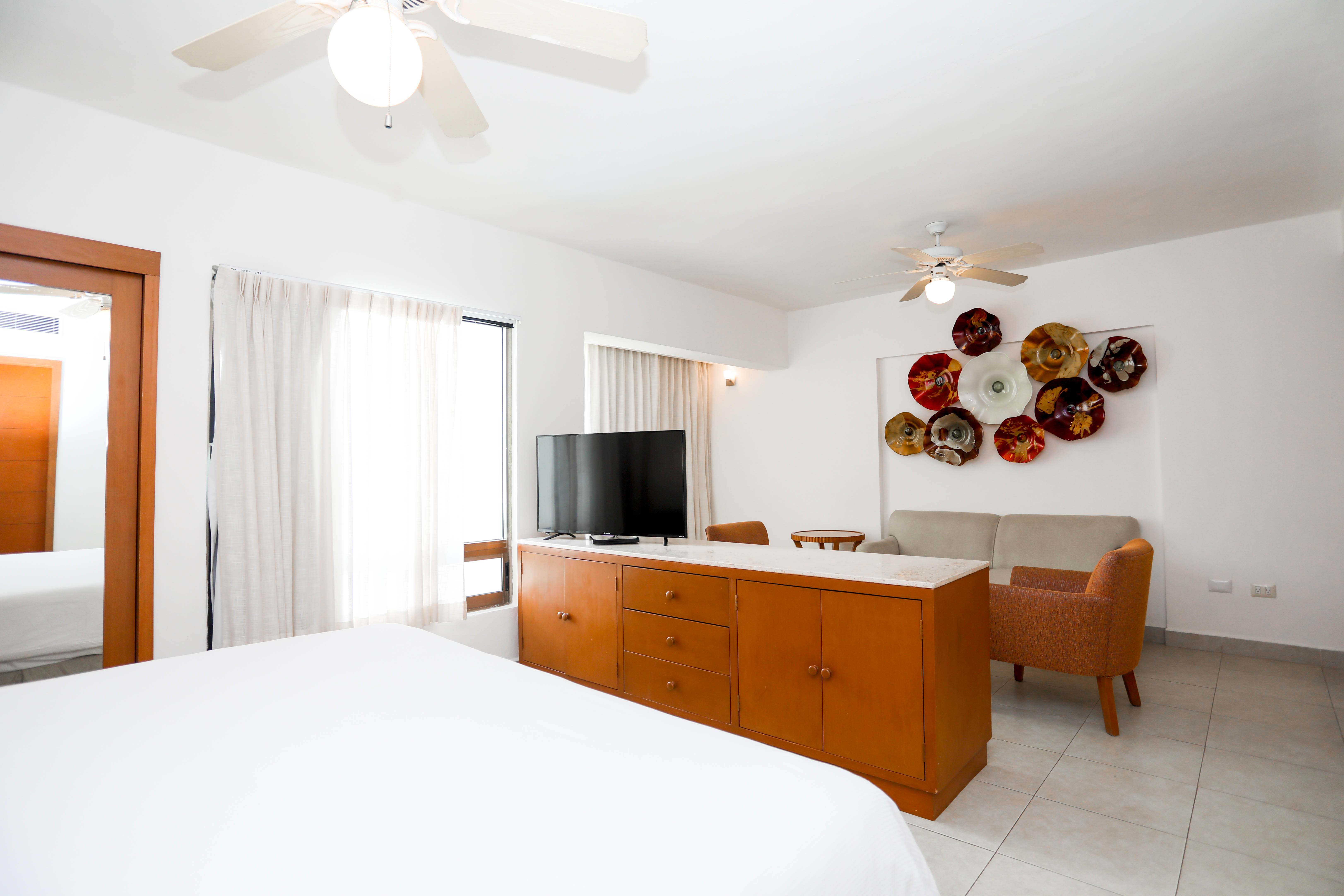 Junior Suite King Size Bed