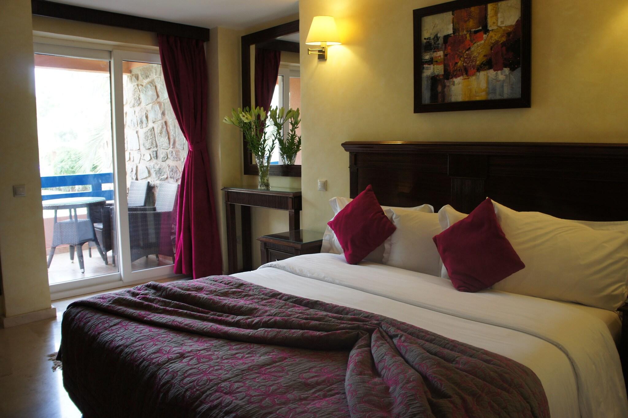 Bungalow with Double Bed