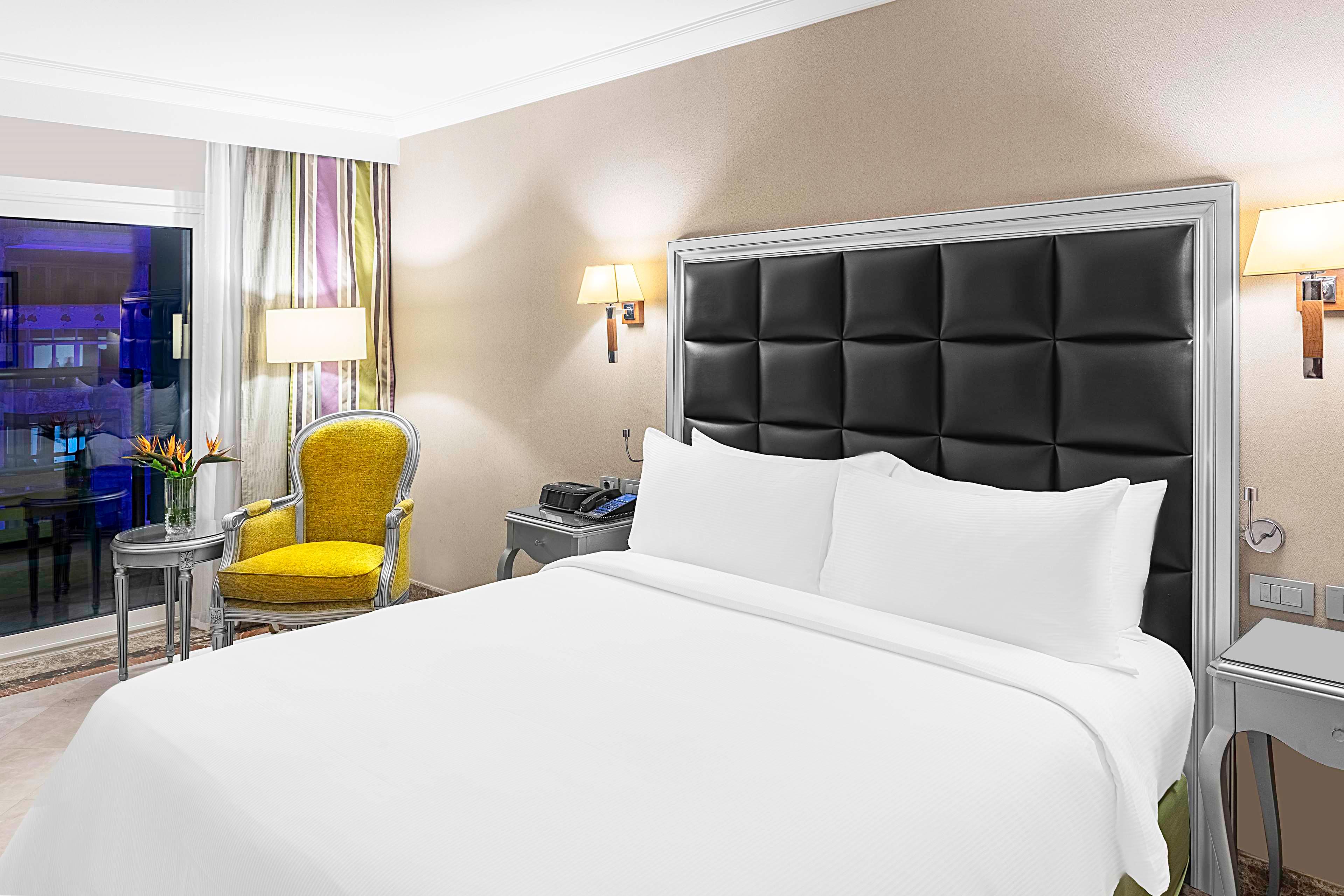 Double Guest Room King Bed