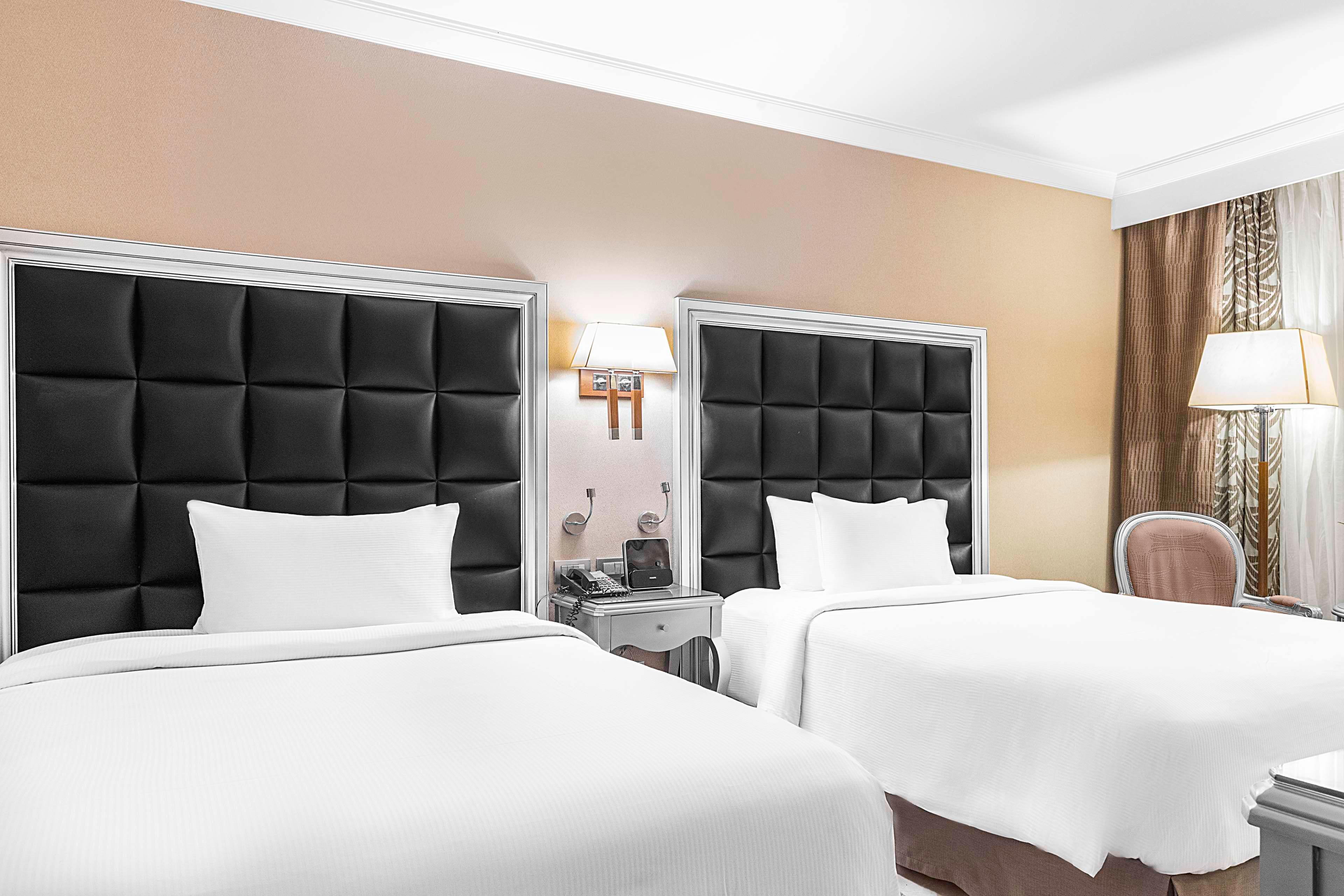 Family Room Connecting Room