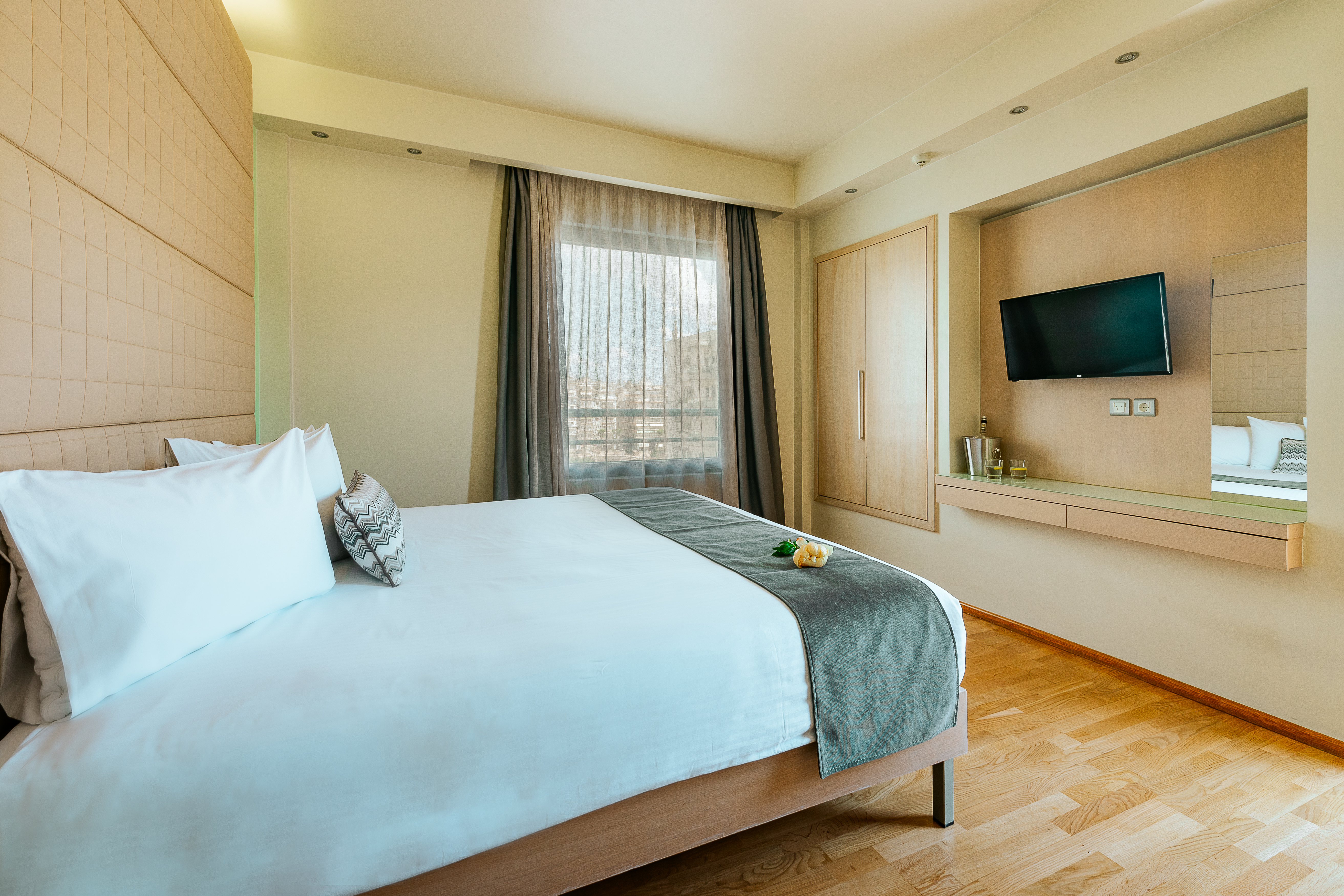 Double or Twin Executive