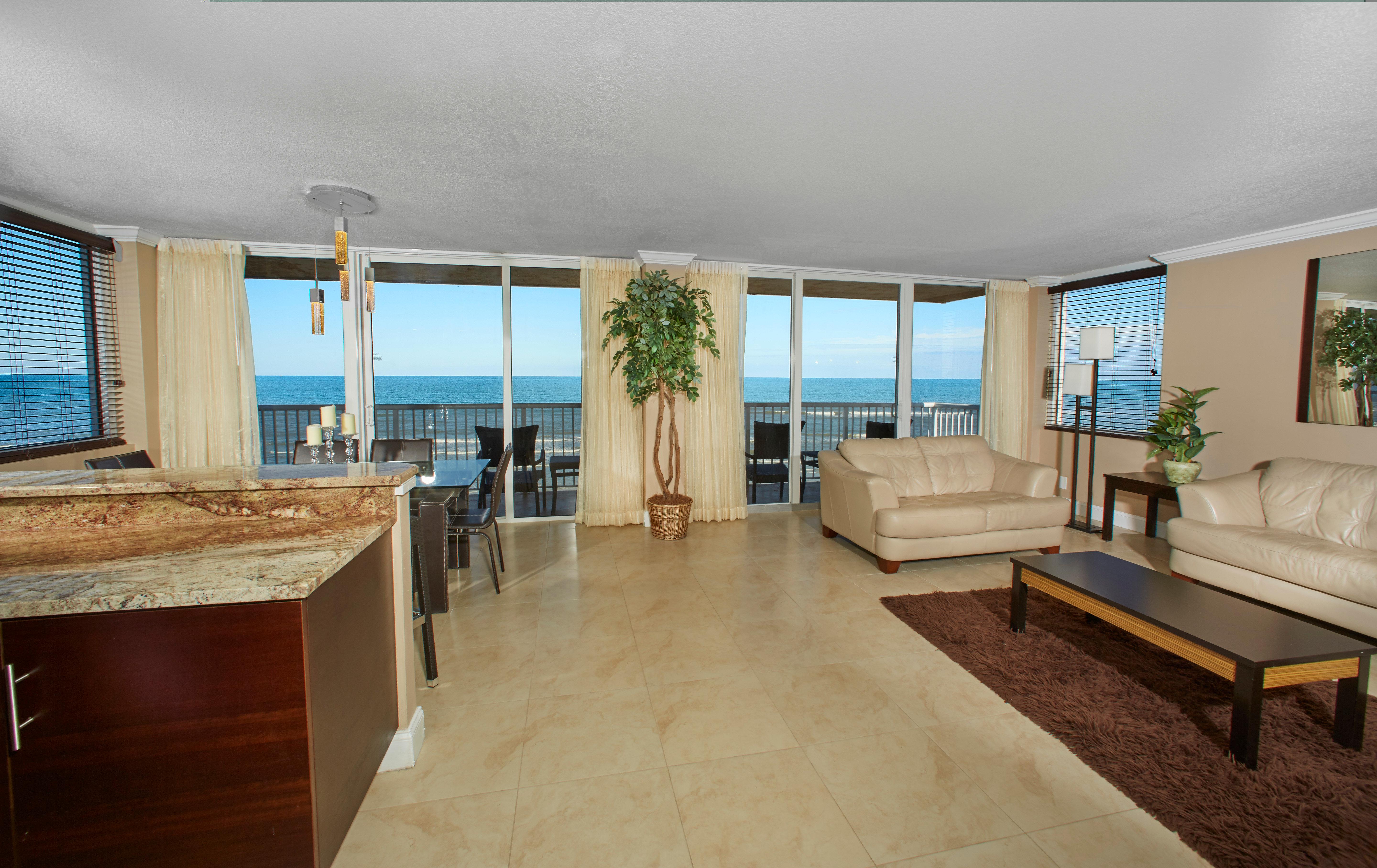 Suite Ocean Front