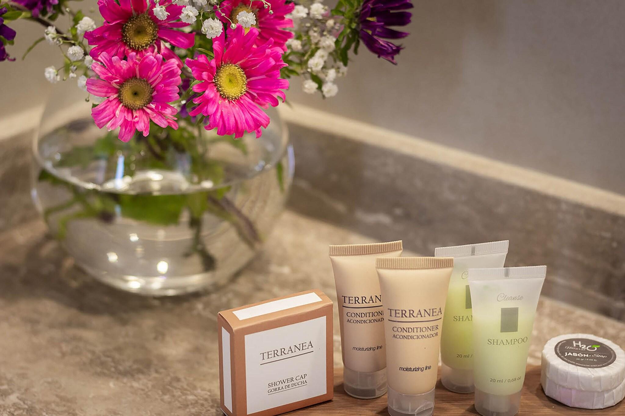 Double Queen Size Bed