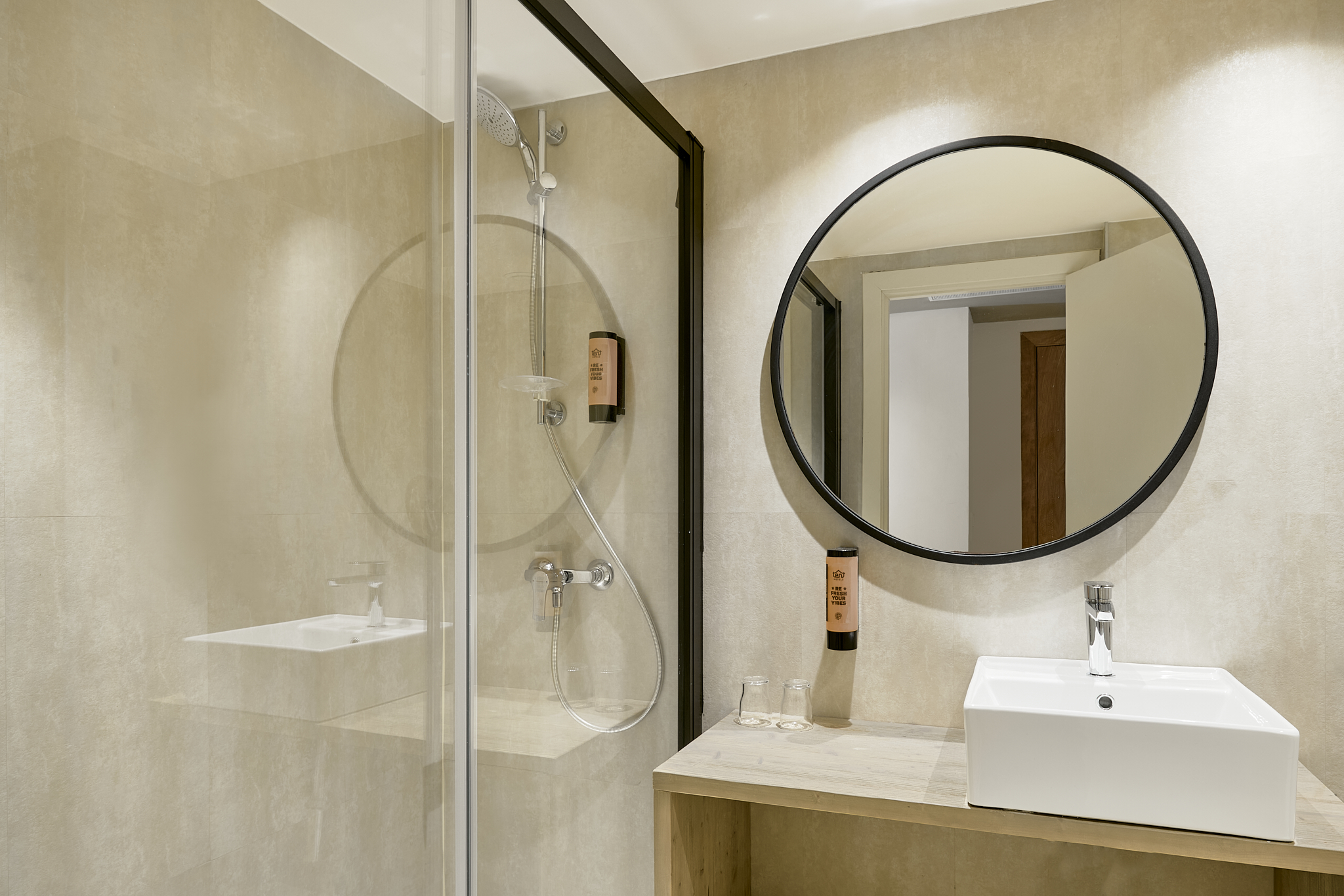 Double or Twin Standard