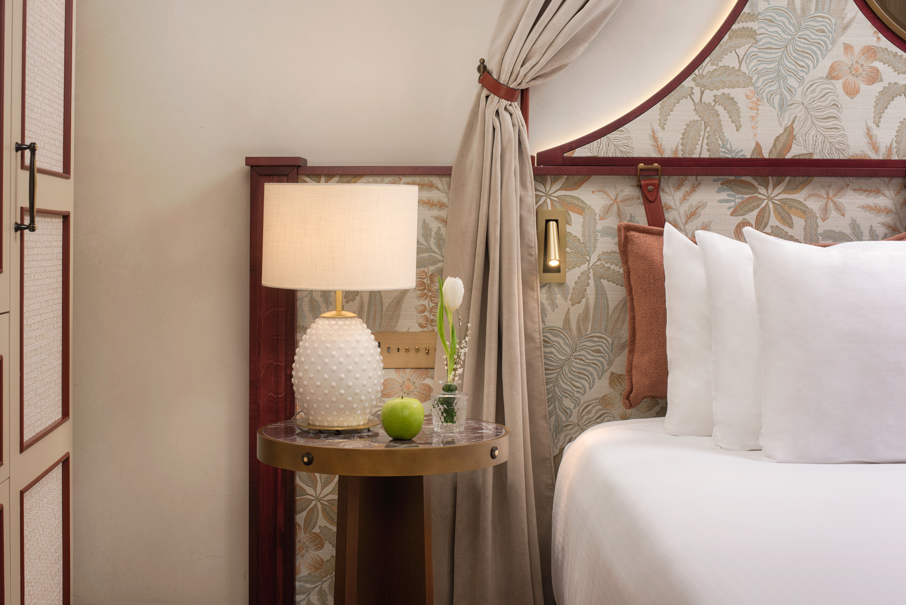 Suite with Views