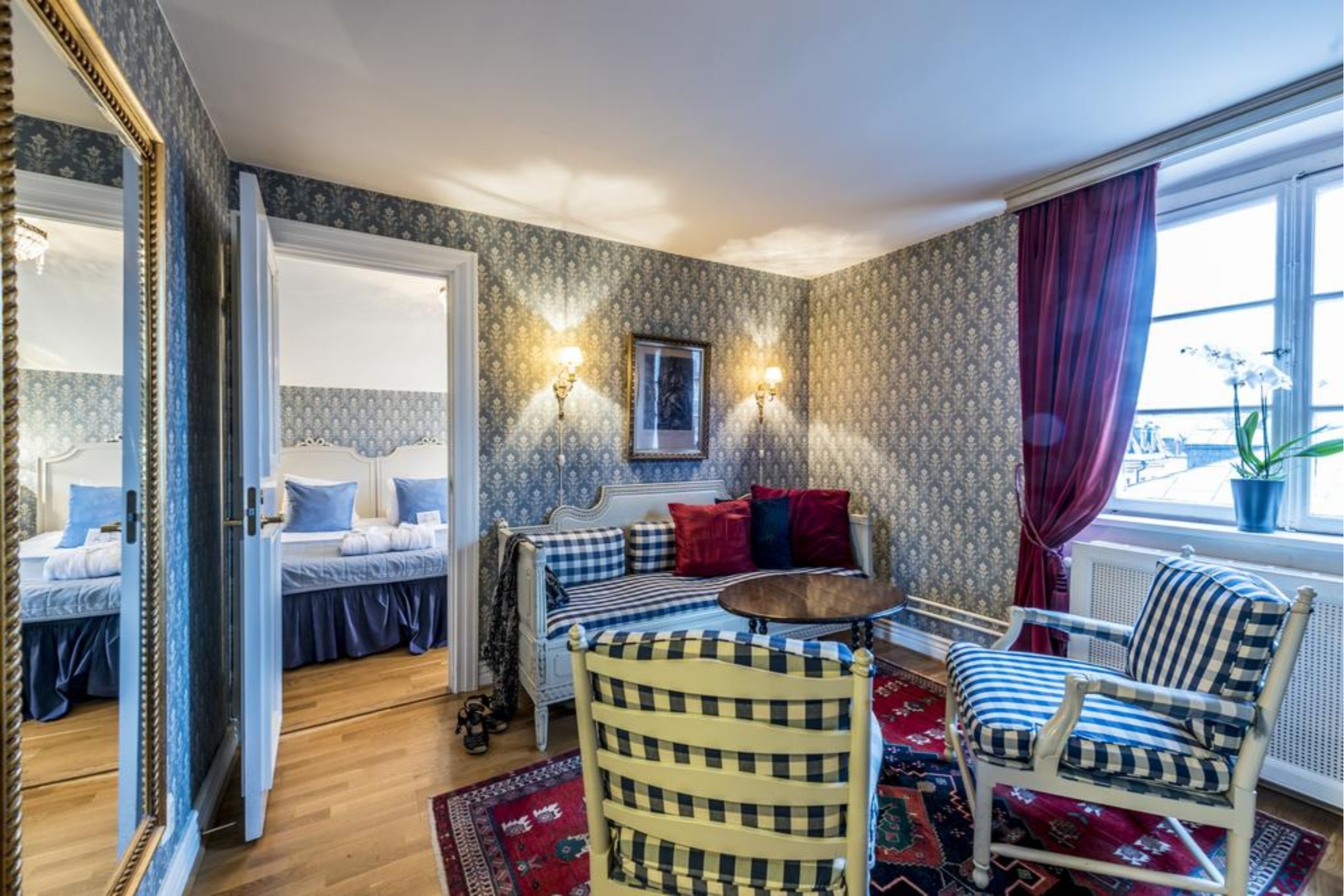 Double King Size Bed