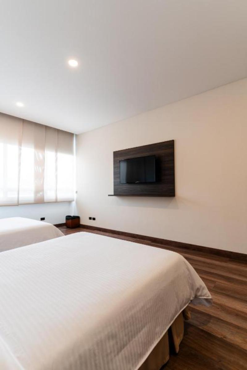 Double Two Double Beds Non Smoking